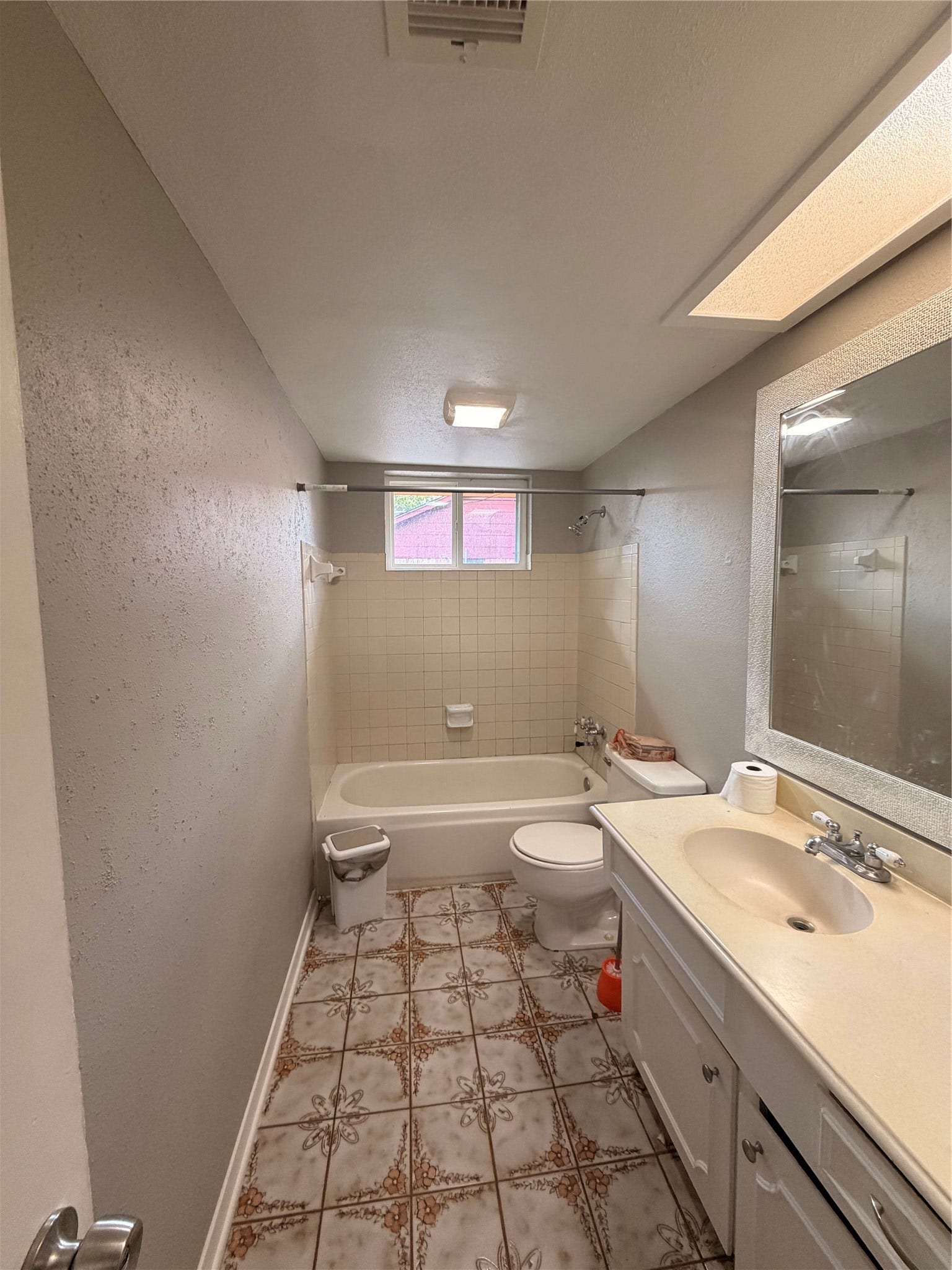 1307 Castolan Drive, Houston, TX 77038 full bath
