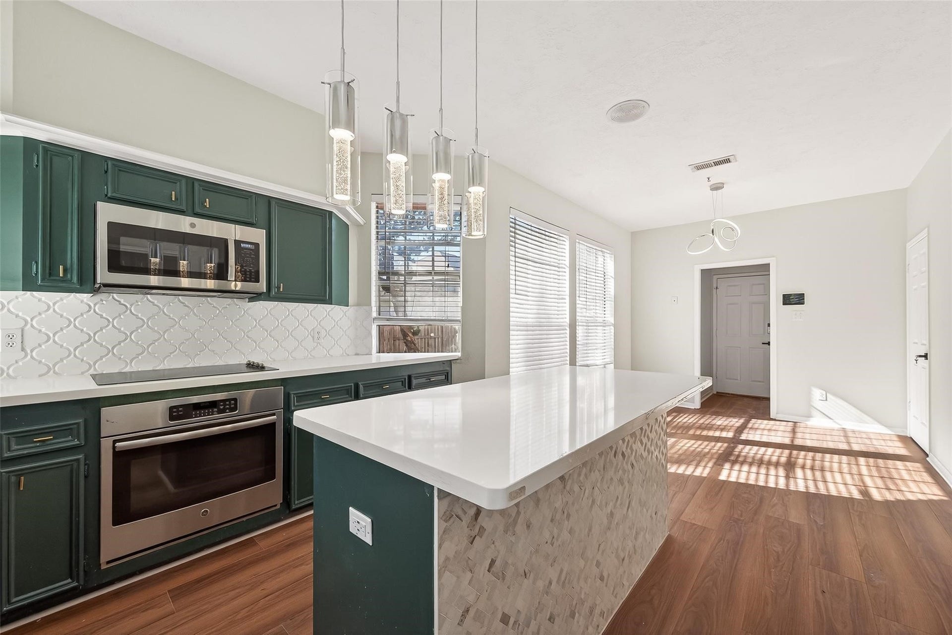 16410 Fondren Grove Drive, Missouri City, TX 77489 16410 Fondren Grove Drive, Missouri City, TX 77489