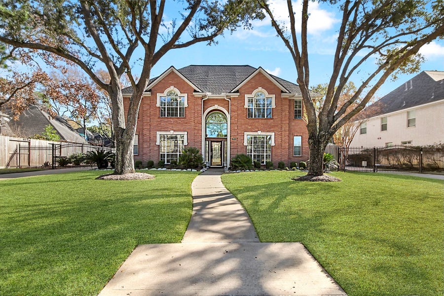 Property photo for 803 Chisel Point Drive, Houston, TX