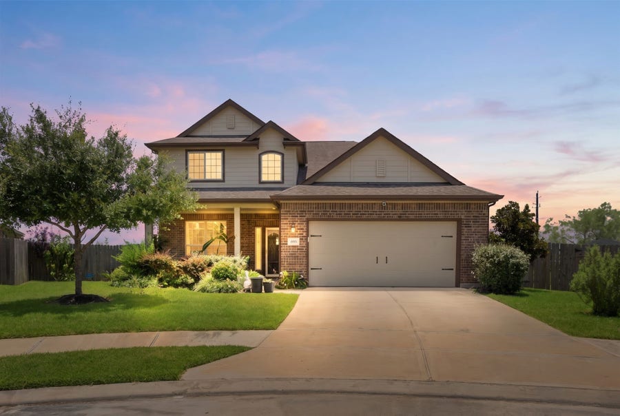 Property photo for 693 Forest Bend Lane, La Marque, TX