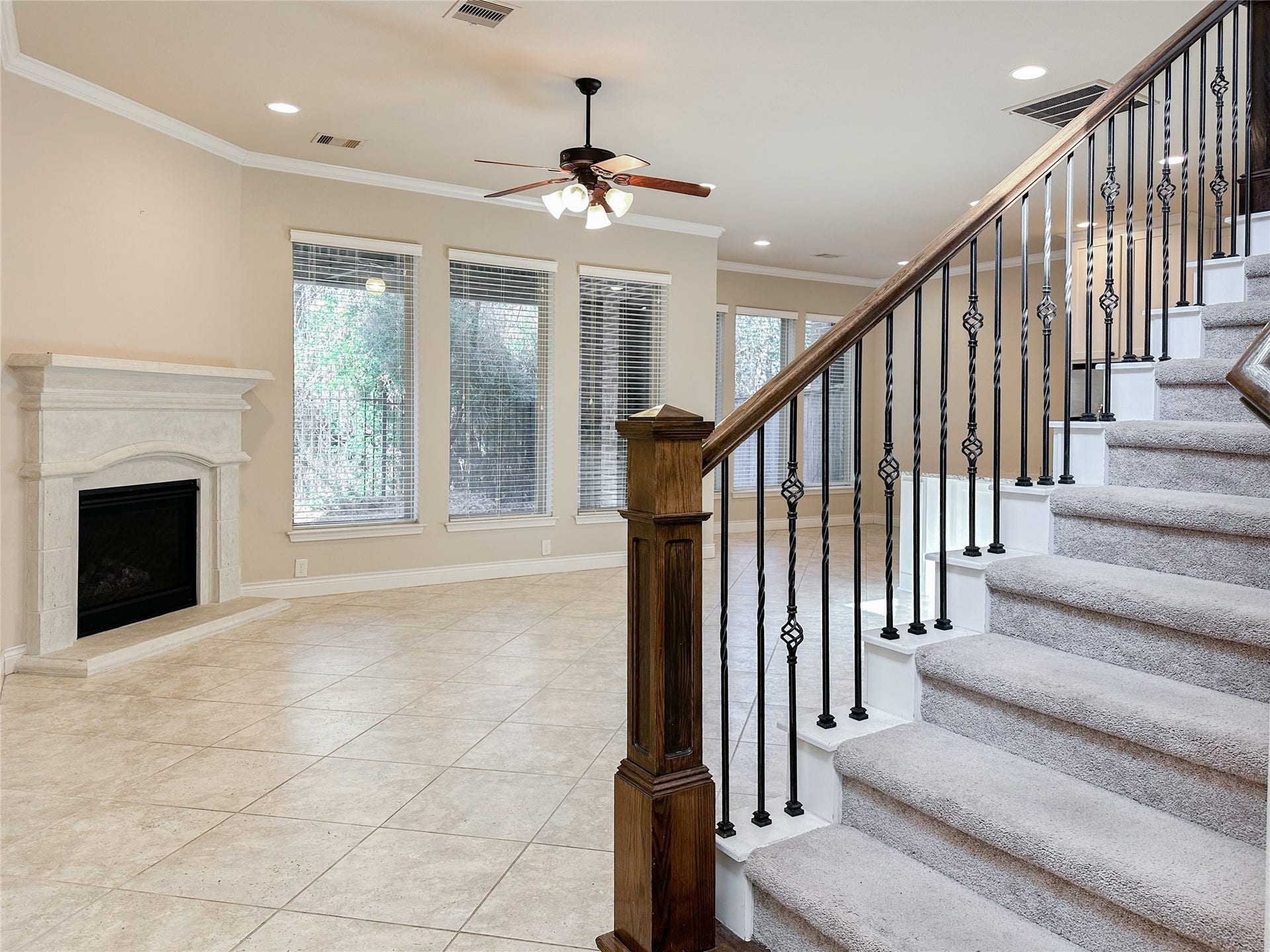 23 Jonquil Place, Tomball, TX 77375