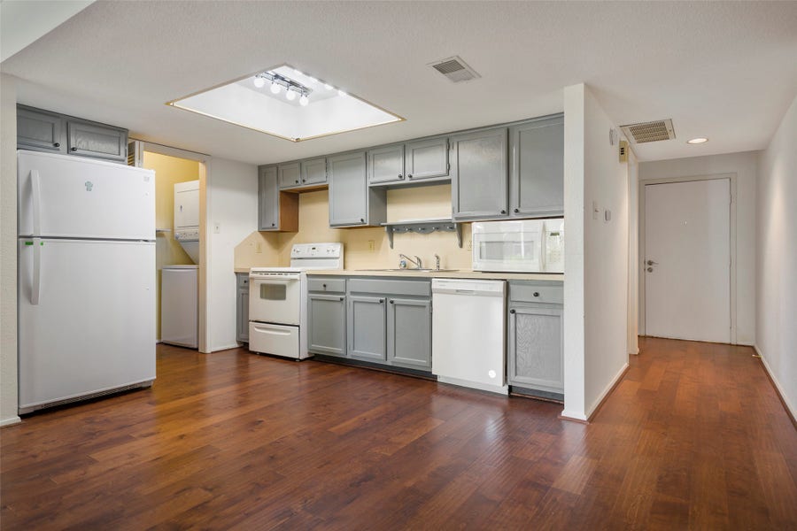 Property photo for 14777 Wunderlich Drive, #811, Houston, TX