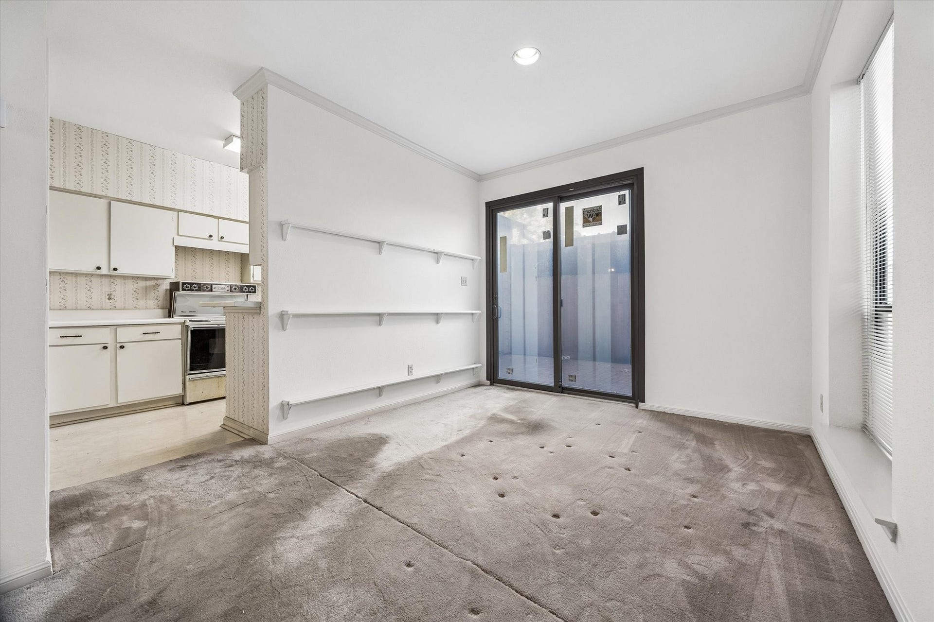 1201 Mcduffie Street, #219, Houston, TX 77019 Recently replaced back doors open to the private back patio