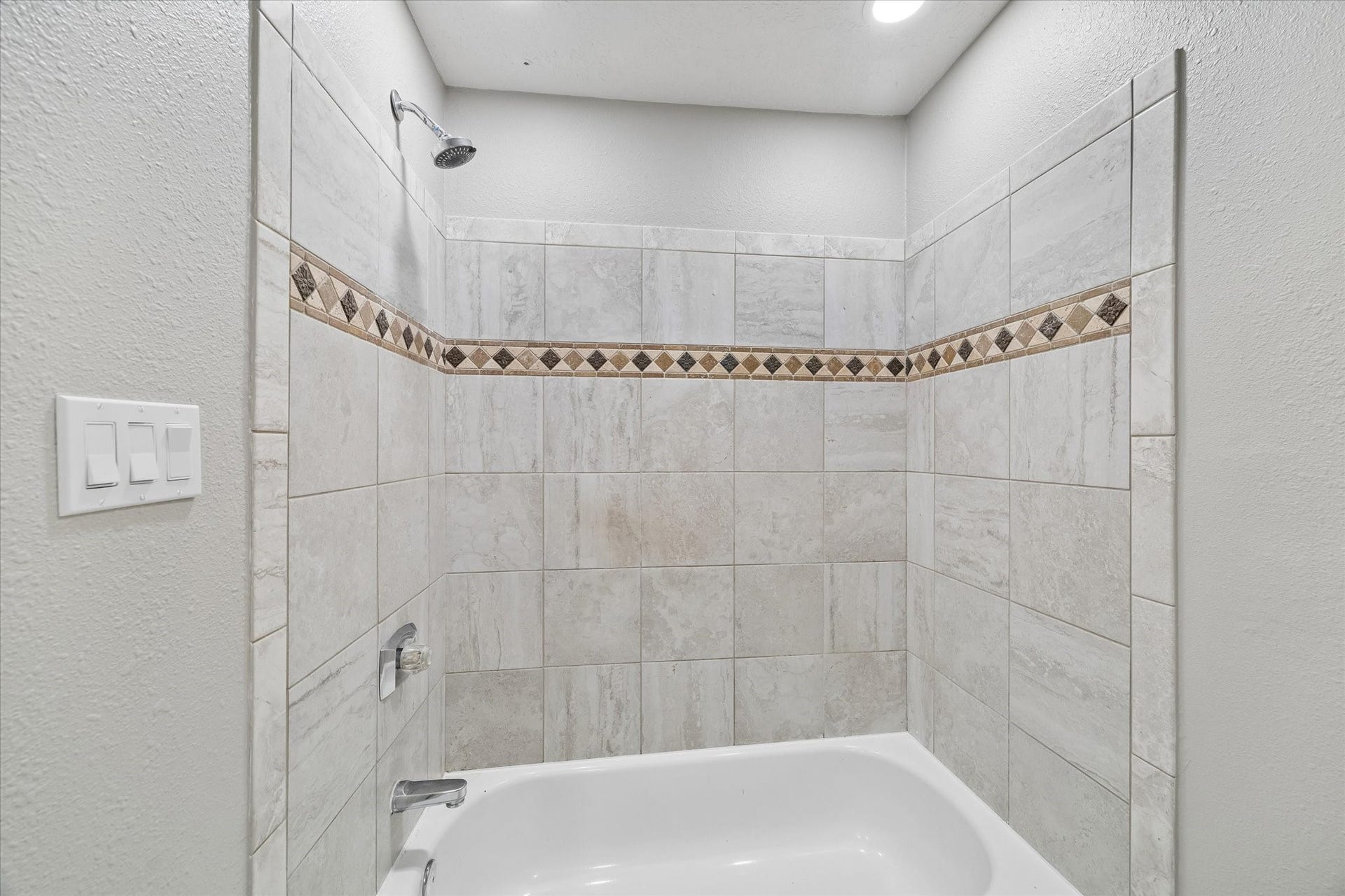 714 Fowler Street, #5, Houston, TX 77007 714 Fowler Street, #5, Houston, TX 77007