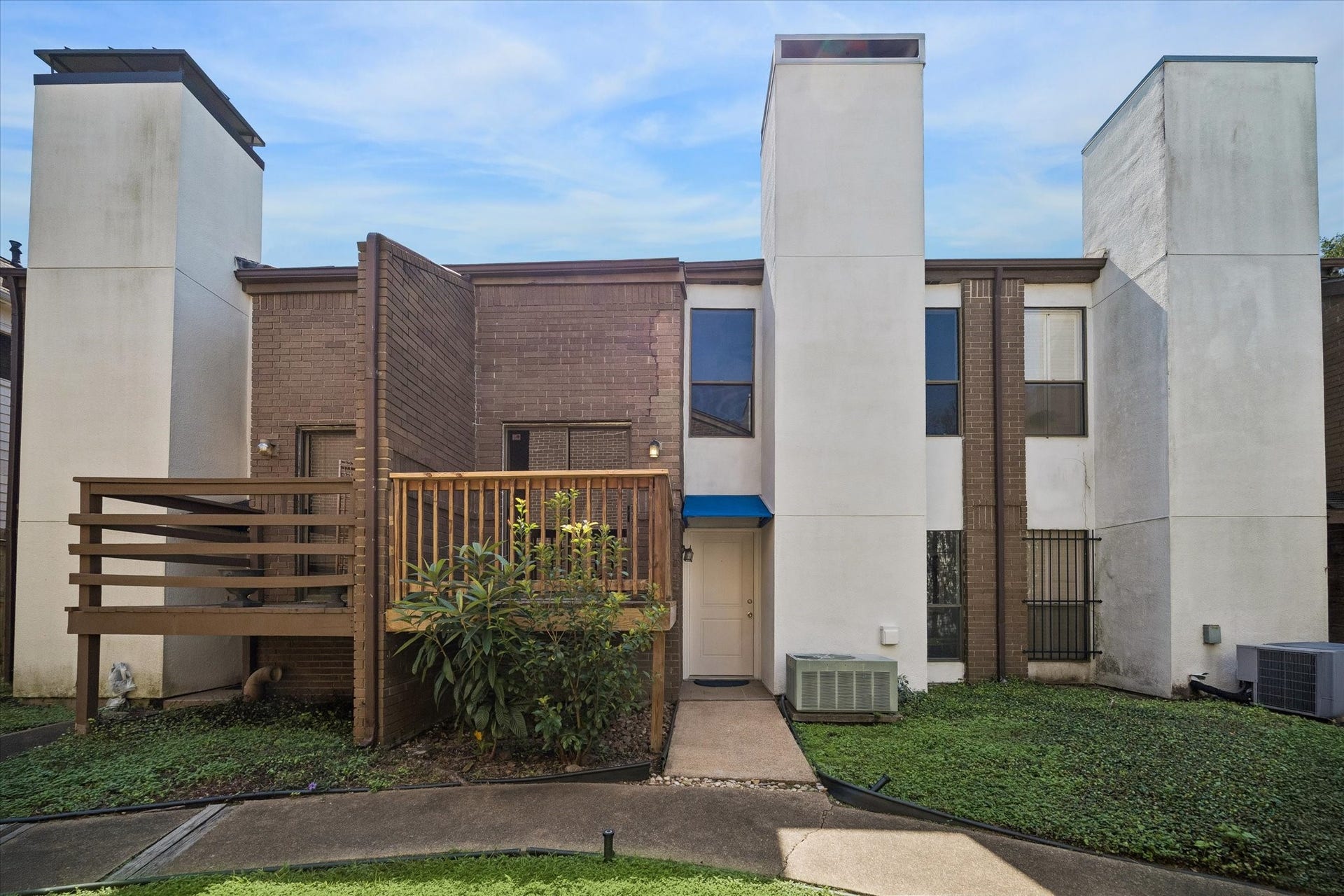 714 Fowler Street, #5, Houston, TX 77007 714 Fowler Street, #5, Houston, TX 77007