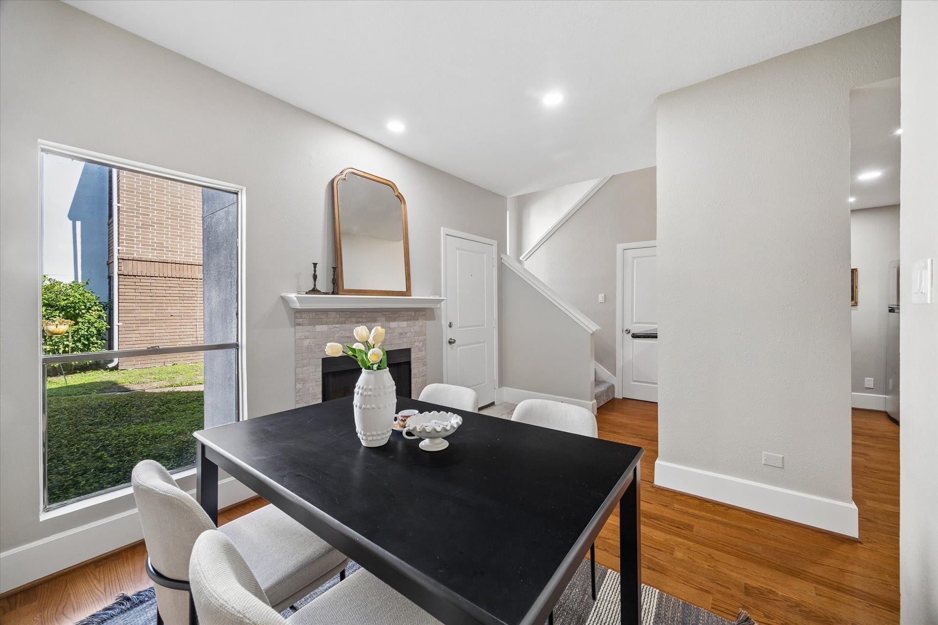 714 Fowler Street, #5, Houston, TX 77007 714 Fowler Street, #5, Houston, TX 77007