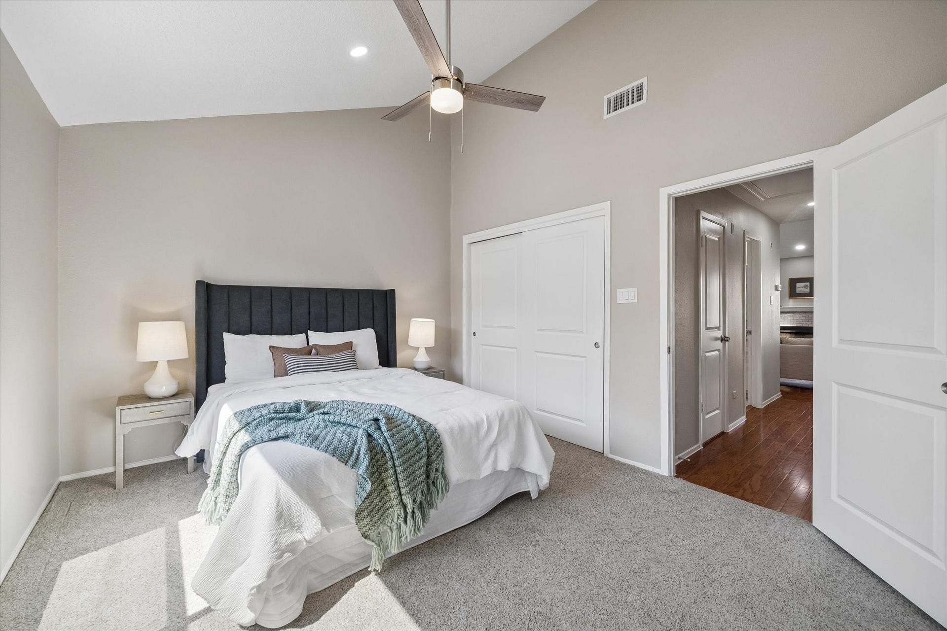 714 Fowler Street, #5, Houston, TX 77007 714 Fowler Street, #5, Houston, TX 77007