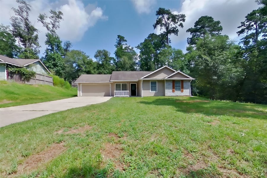 Property photo for 10951 Royal Forest Drive, Conroe, TX