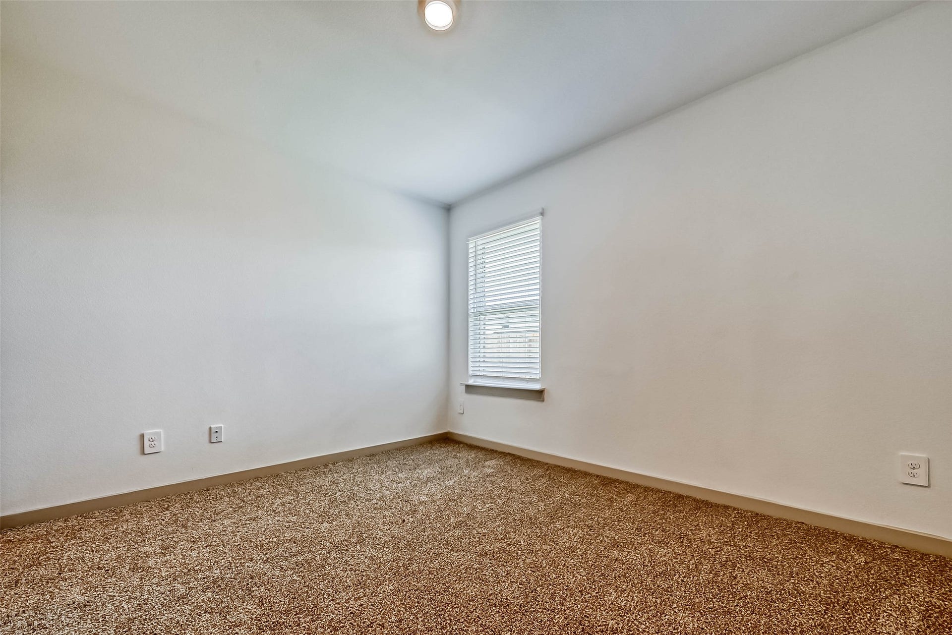 819 Dhalia Petal, Missouri City, TX 77459 819 Dhalia Petal, Missouri City, TX 77459
