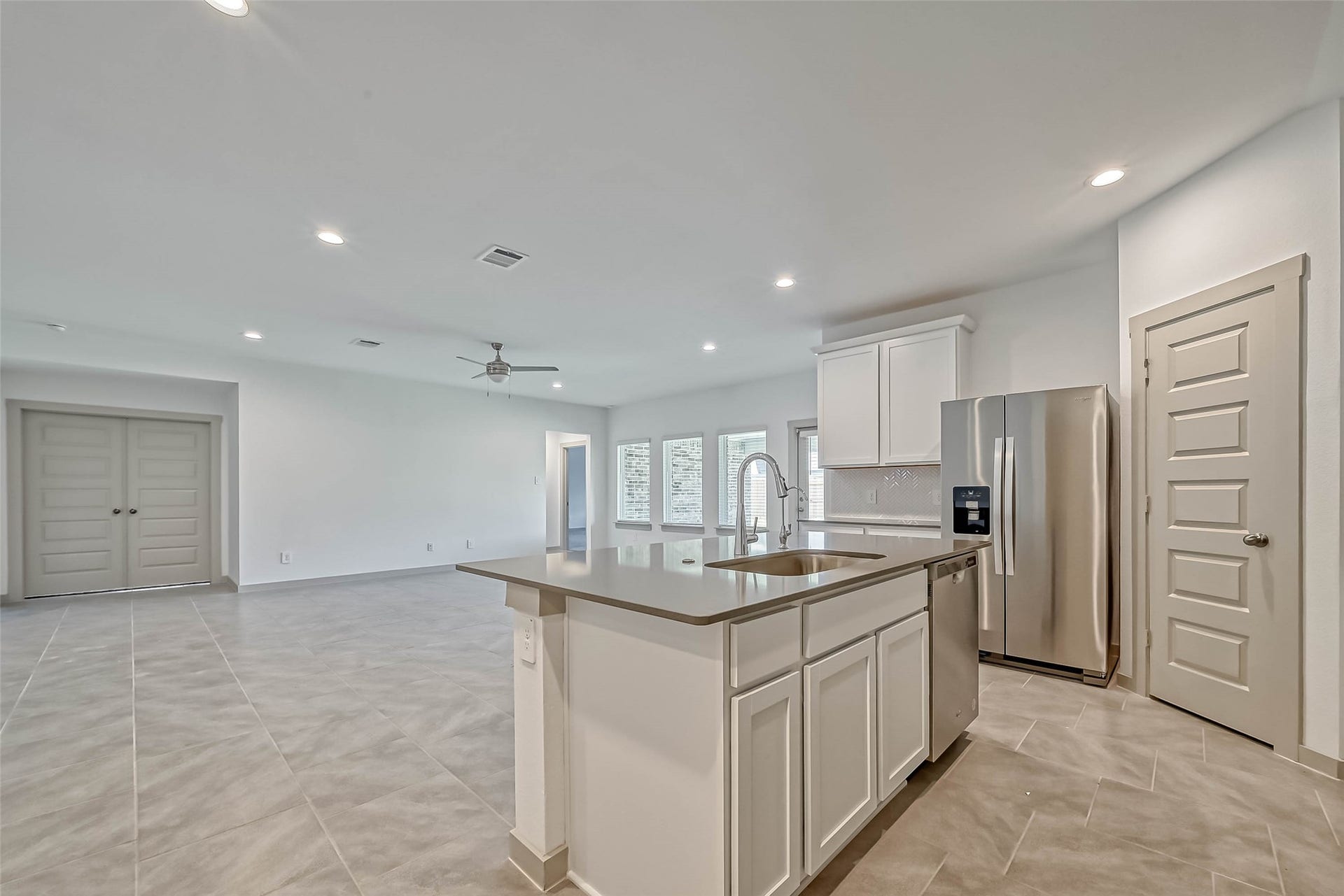 819 Dhalia Petal, Missouri City, TX 77459 819 Dhalia Petal, Missouri City, TX 77459