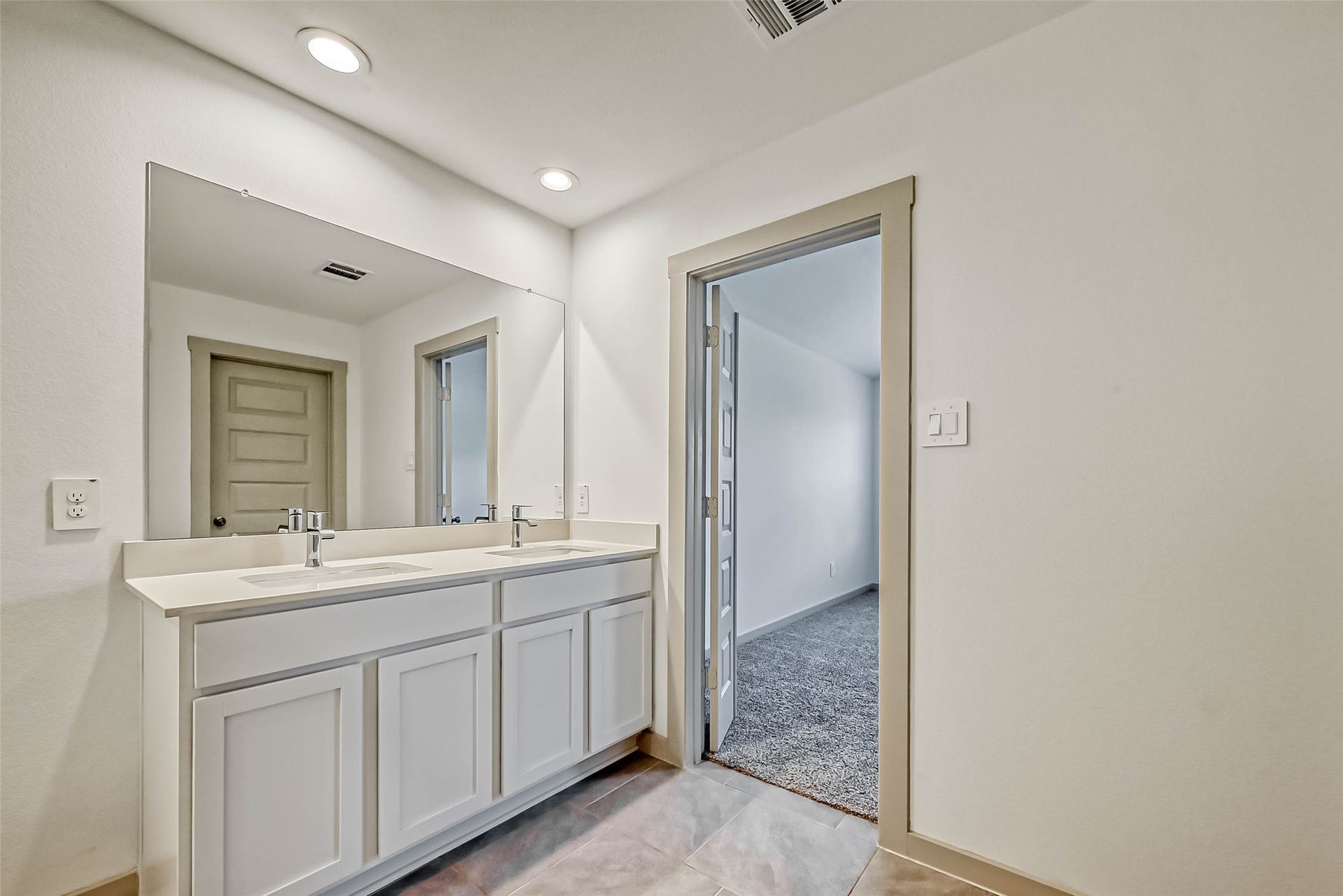819 Dhalia Petal, Missouri City, TX 77459 819 Dhalia Petal, Missouri City, TX 77459