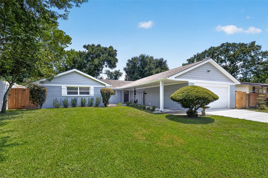 Property photo for 4421 Waycross Drive, Houston, TX