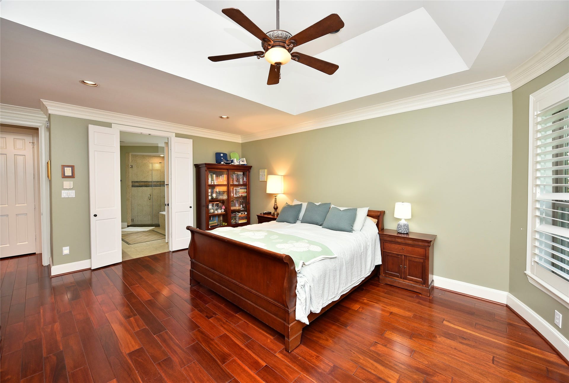 3315 Meadowside Drive, Sugar Land, TX 77478 3315 Meadowside Drive, Sugar Land, TX 77478