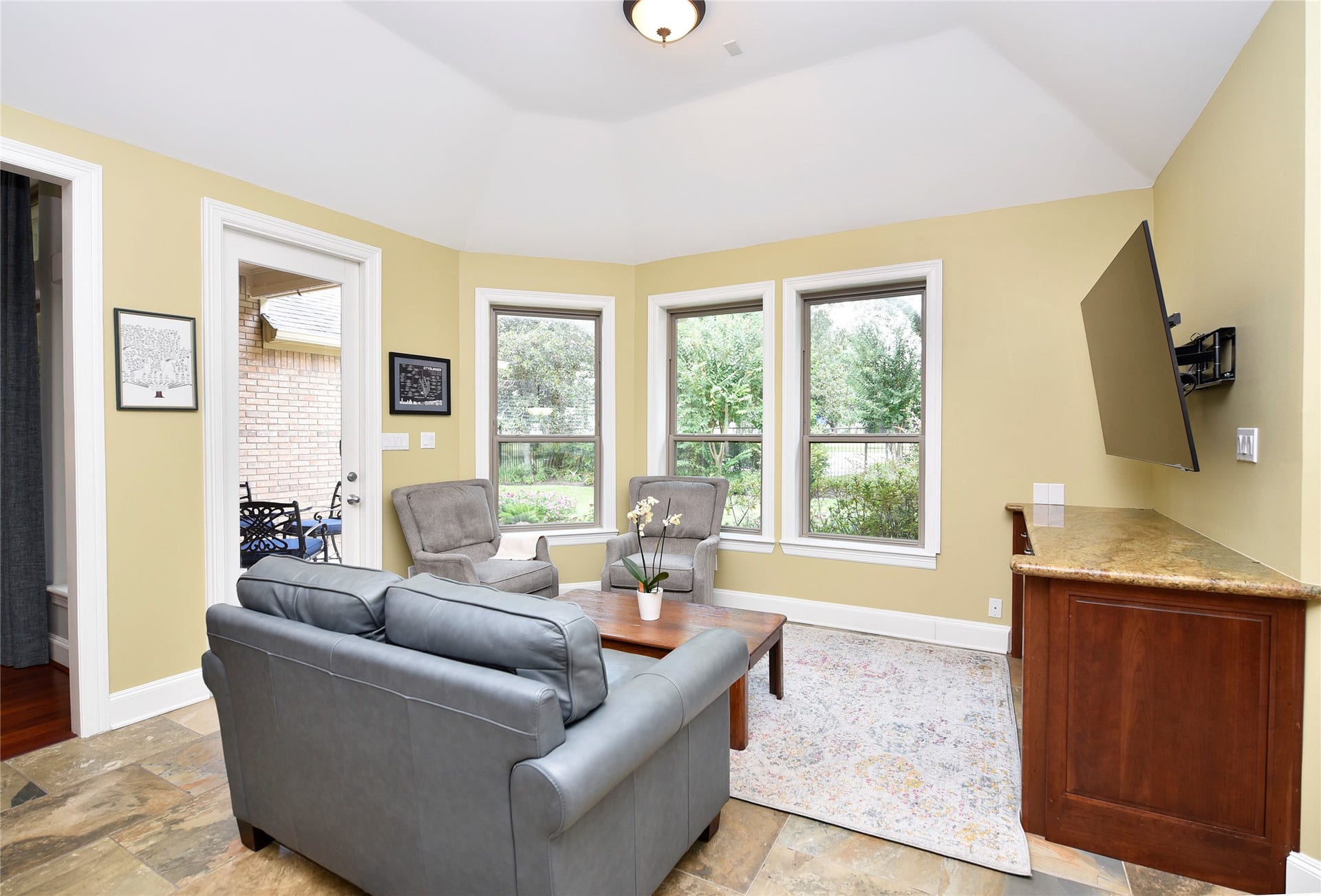 3315 Meadowside Drive, Sugar Land, TX 77478 3315 Meadowside Drive, Sugar Land, TX 77478