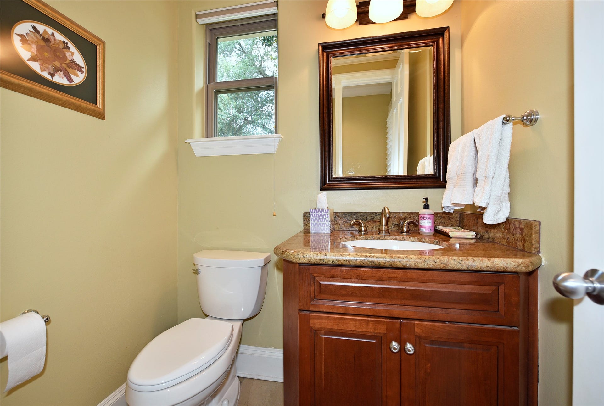 3315 Meadowside Drive, Sugar Land, TX 77478 3315 Meadowside Drive, Sugar Land, TX 77478