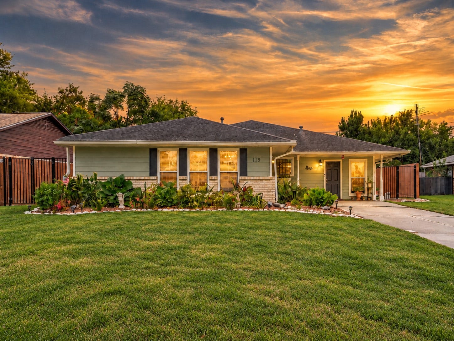 115 S Yaupon Street, Lake Jackson, TX 77566 Welcome home to this single-story traditional with mature landscaping and a deep lot.