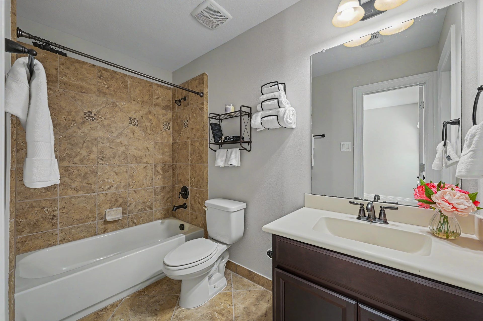 Private ensuite for bedroom 3