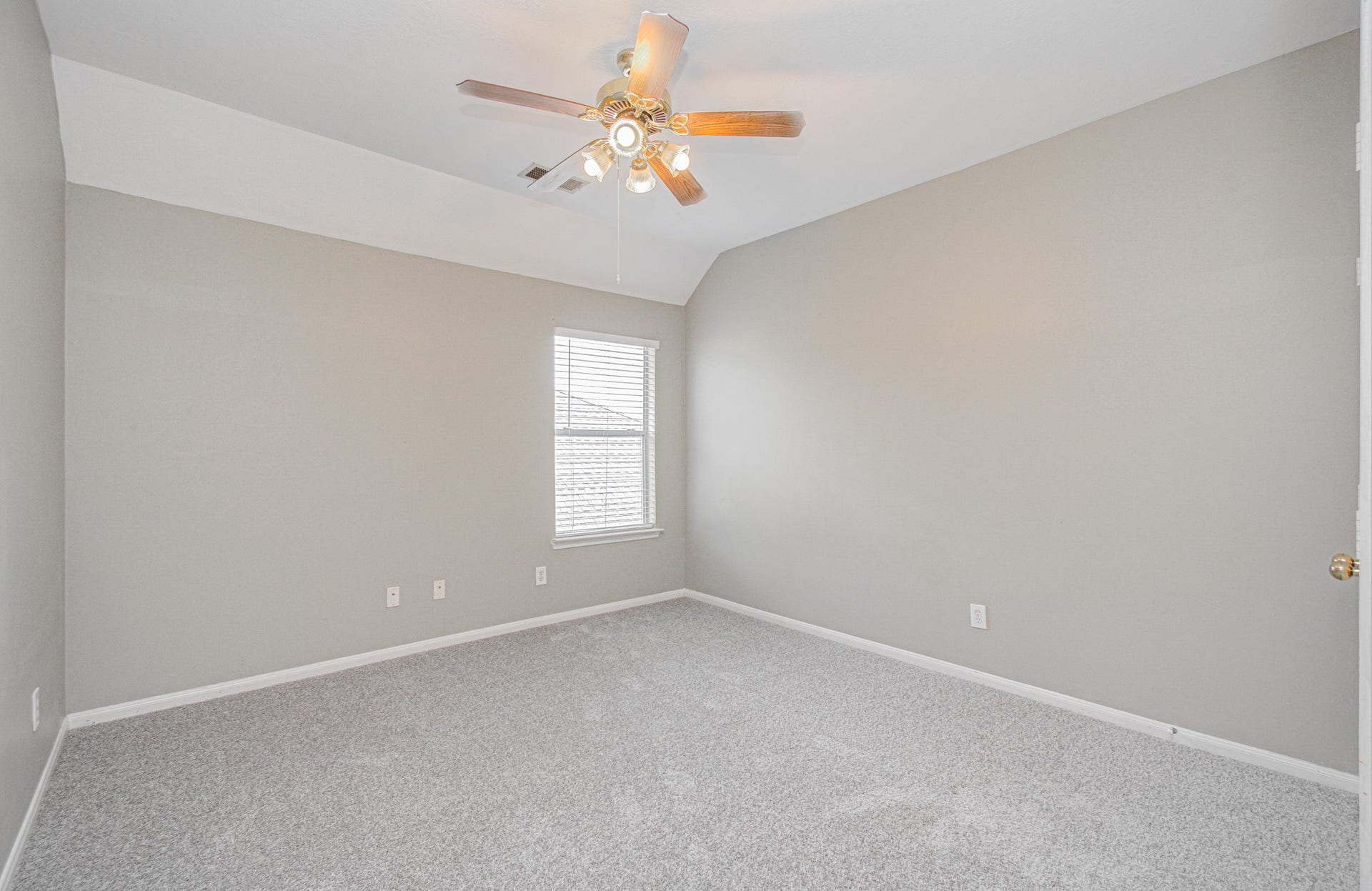 16639 village view trail, Sugar Land, TX 77498
