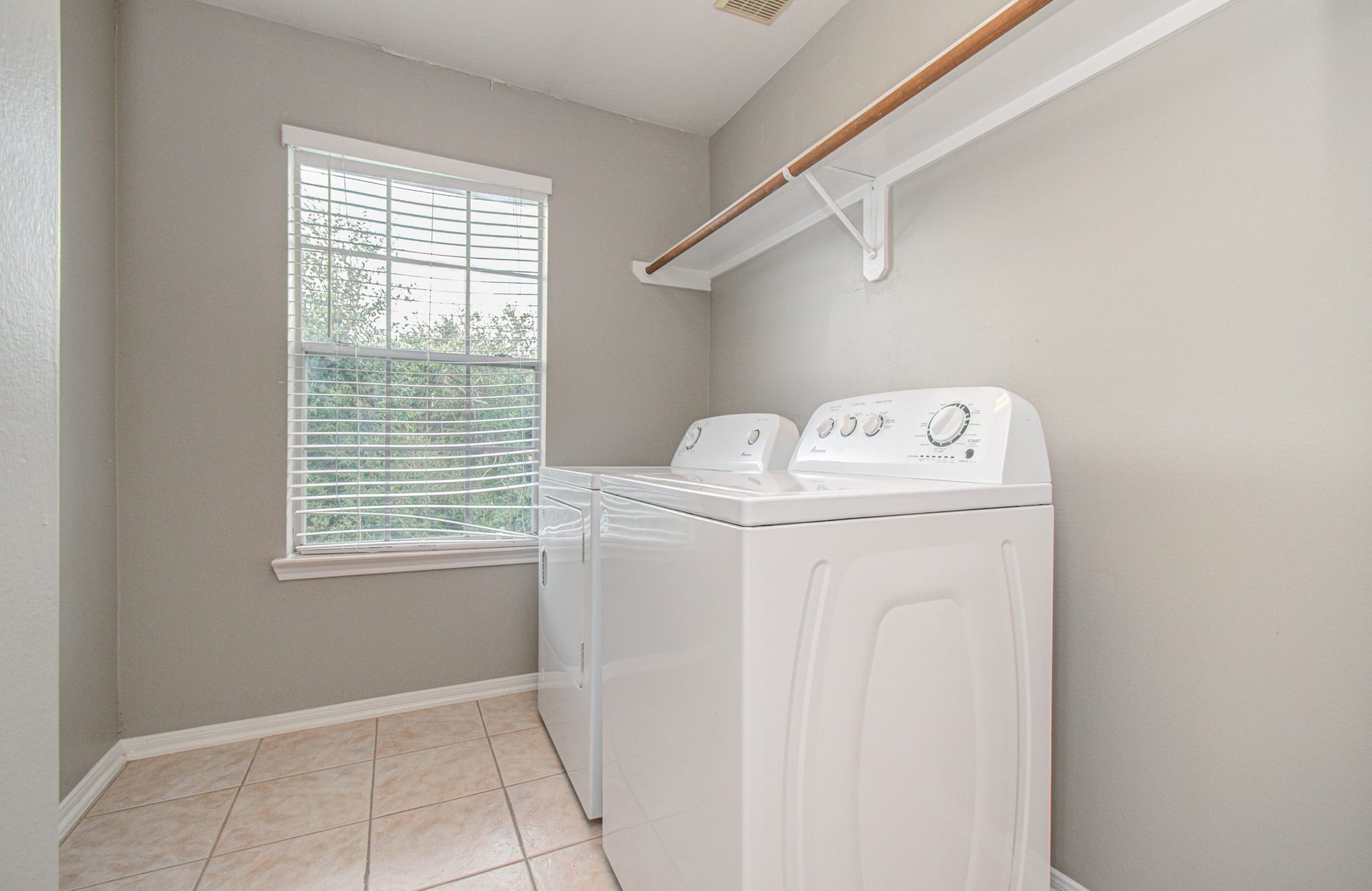 16639 village view trail, Sugar Land, TX 77498