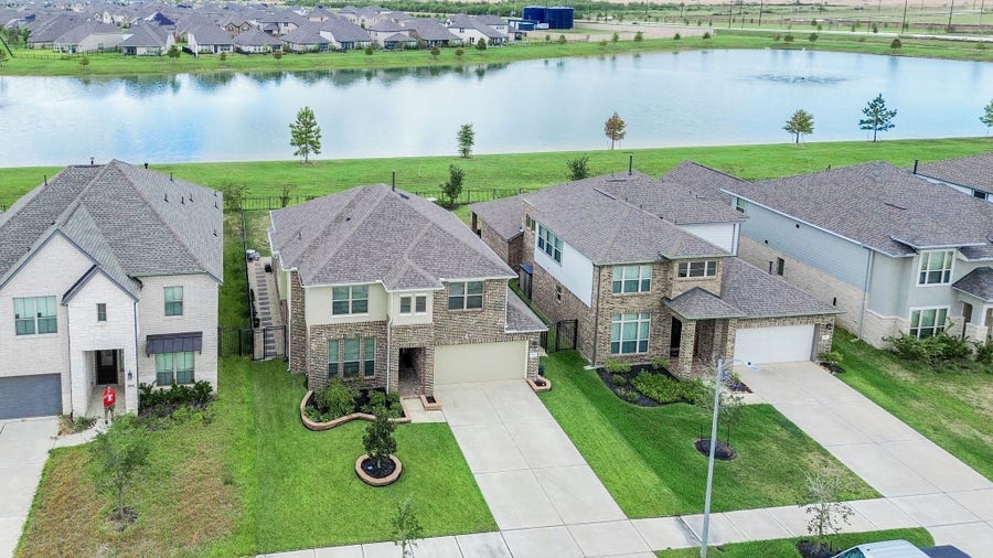 Property photo for 860 Marisol Bay Drive, Katy, TX