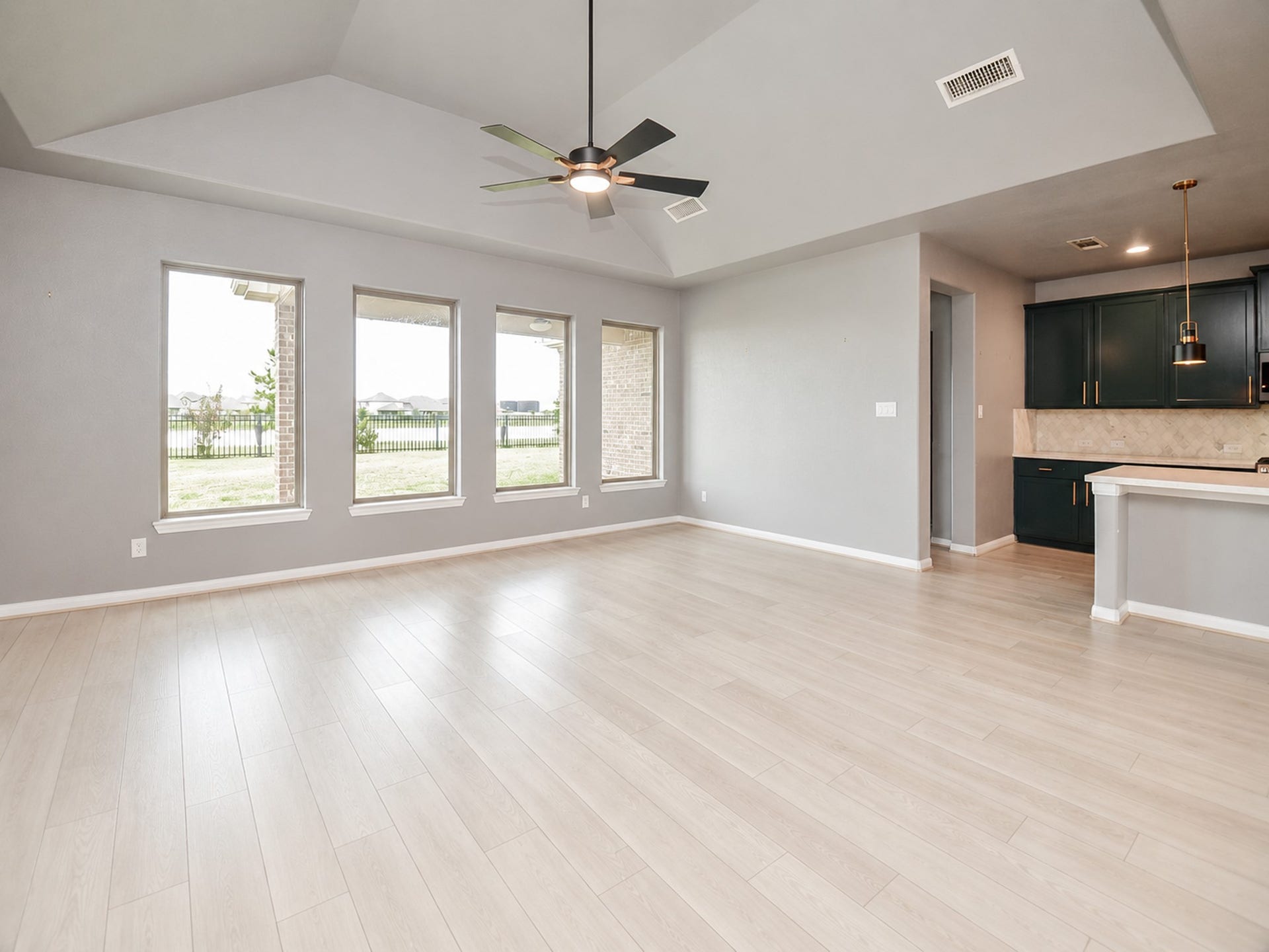 860 Marisol Bay Drive, Katy, TX 77493 An additional view of the main living area. The hall leads to the pantry and primary bedroom