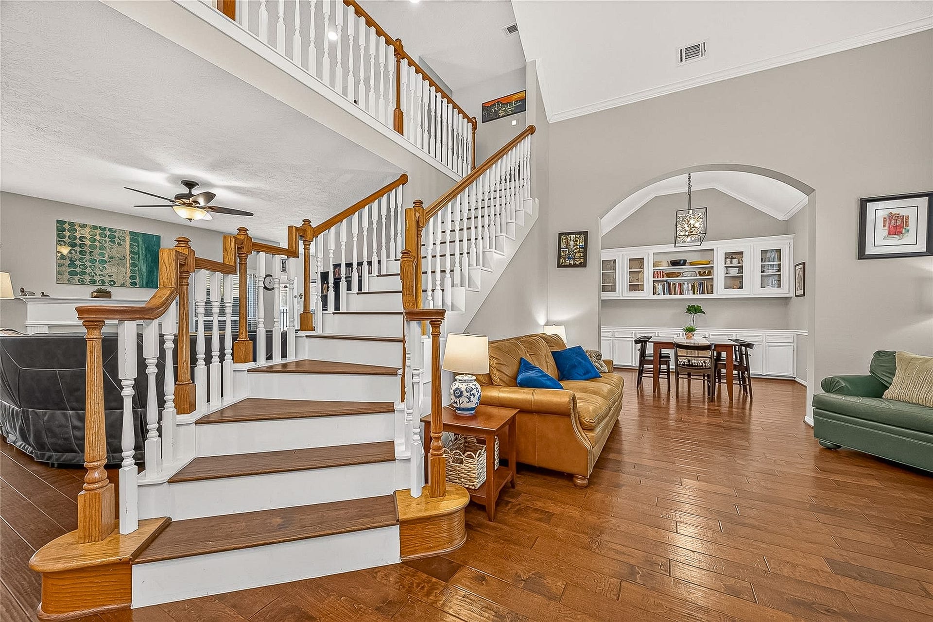 12906 Peach Meadow Drive, Cypress, TX 77429 This stunning spacious home is just waiting to welcome you!