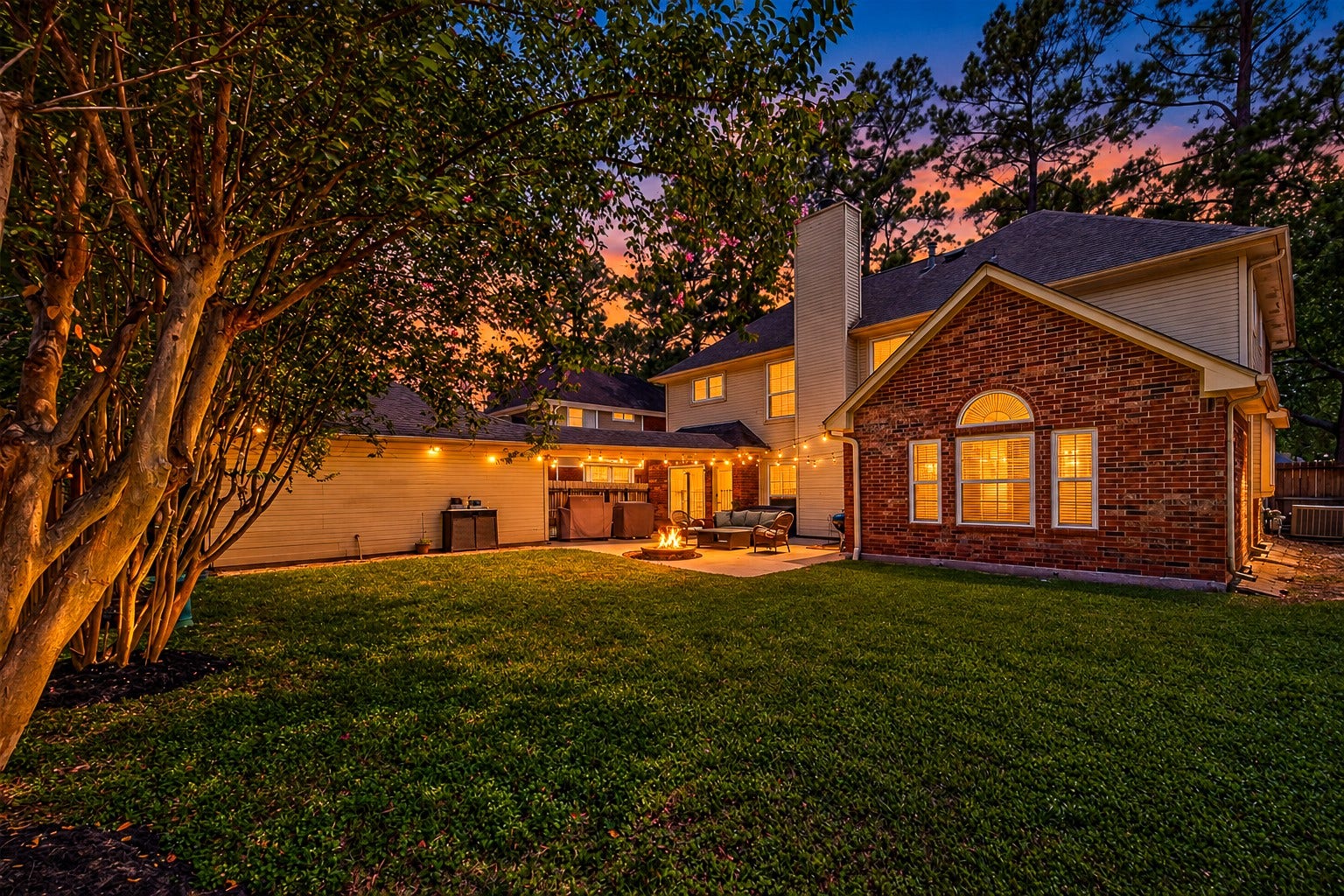 12906 Peach Meadow Drive, Cypress, TX 77429 Such a cozy backyard just ready for you to enjoy!