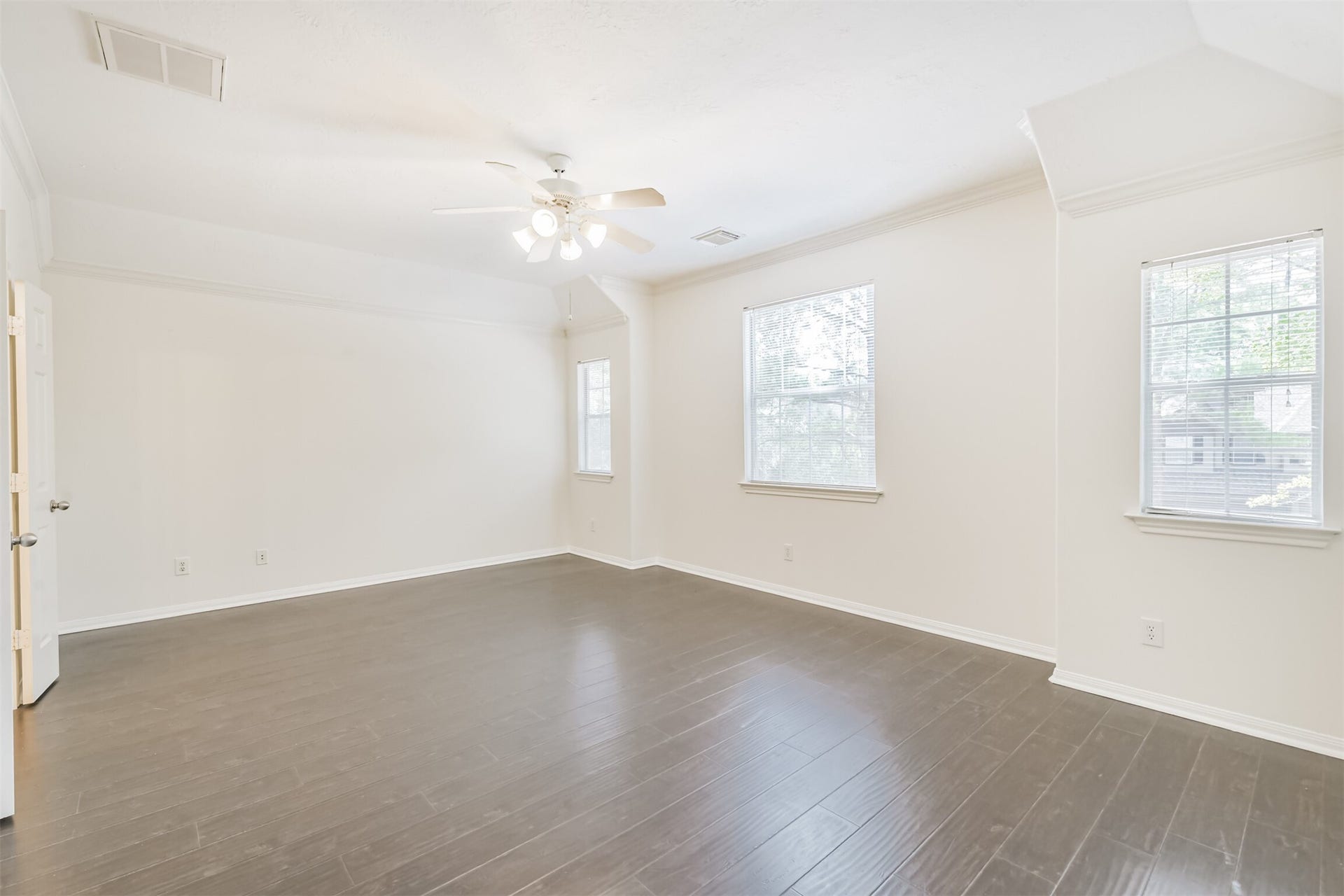 122 Cornflower Drive, The Woodlands, TX 77384 122 Cornflower Drive, The Woodlands, TX 77384