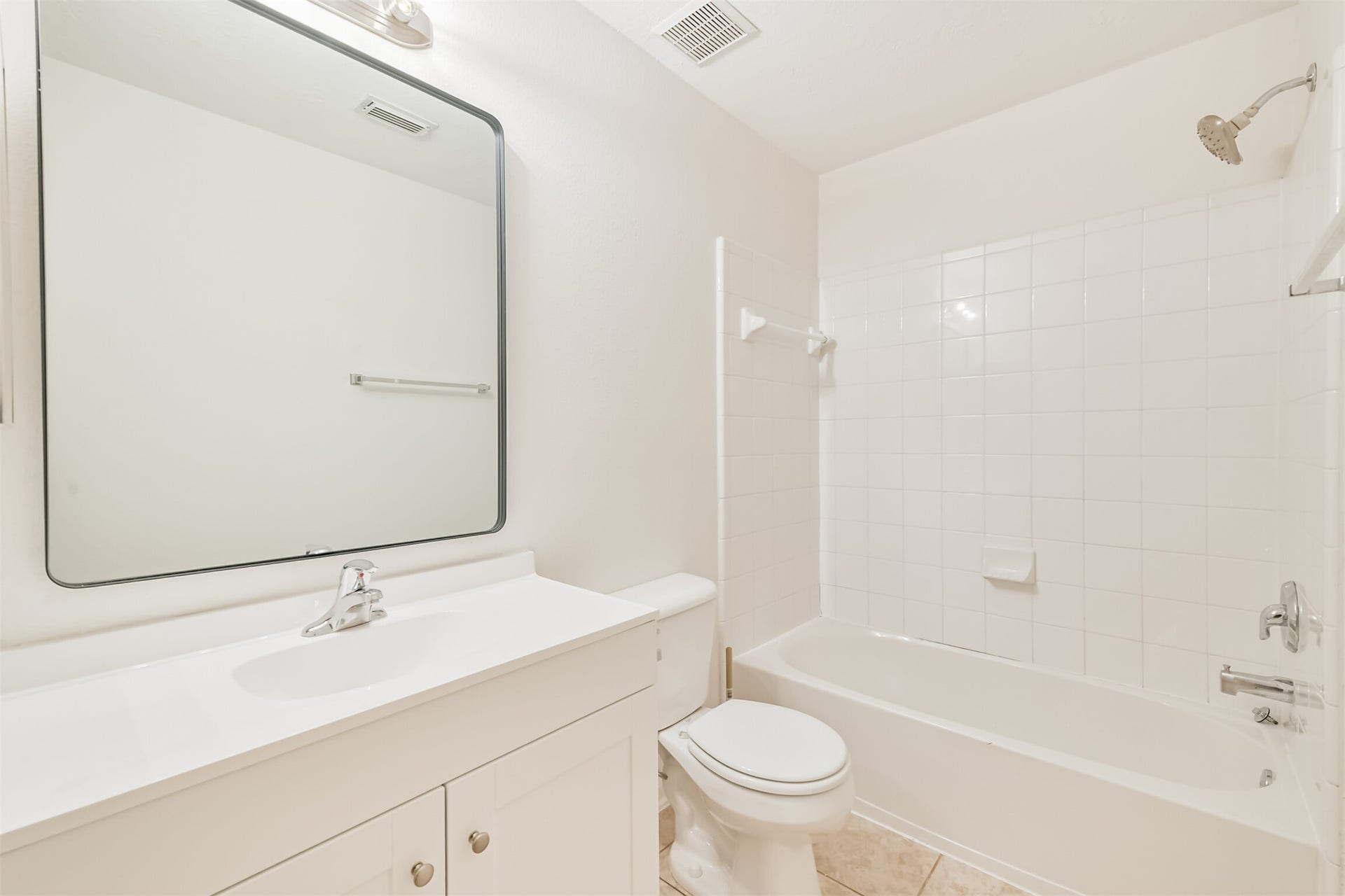 122 Cornflower Drive, The Woodlands, TX 77384 122 Cornflower Drive, The Woodlands, TX 77384