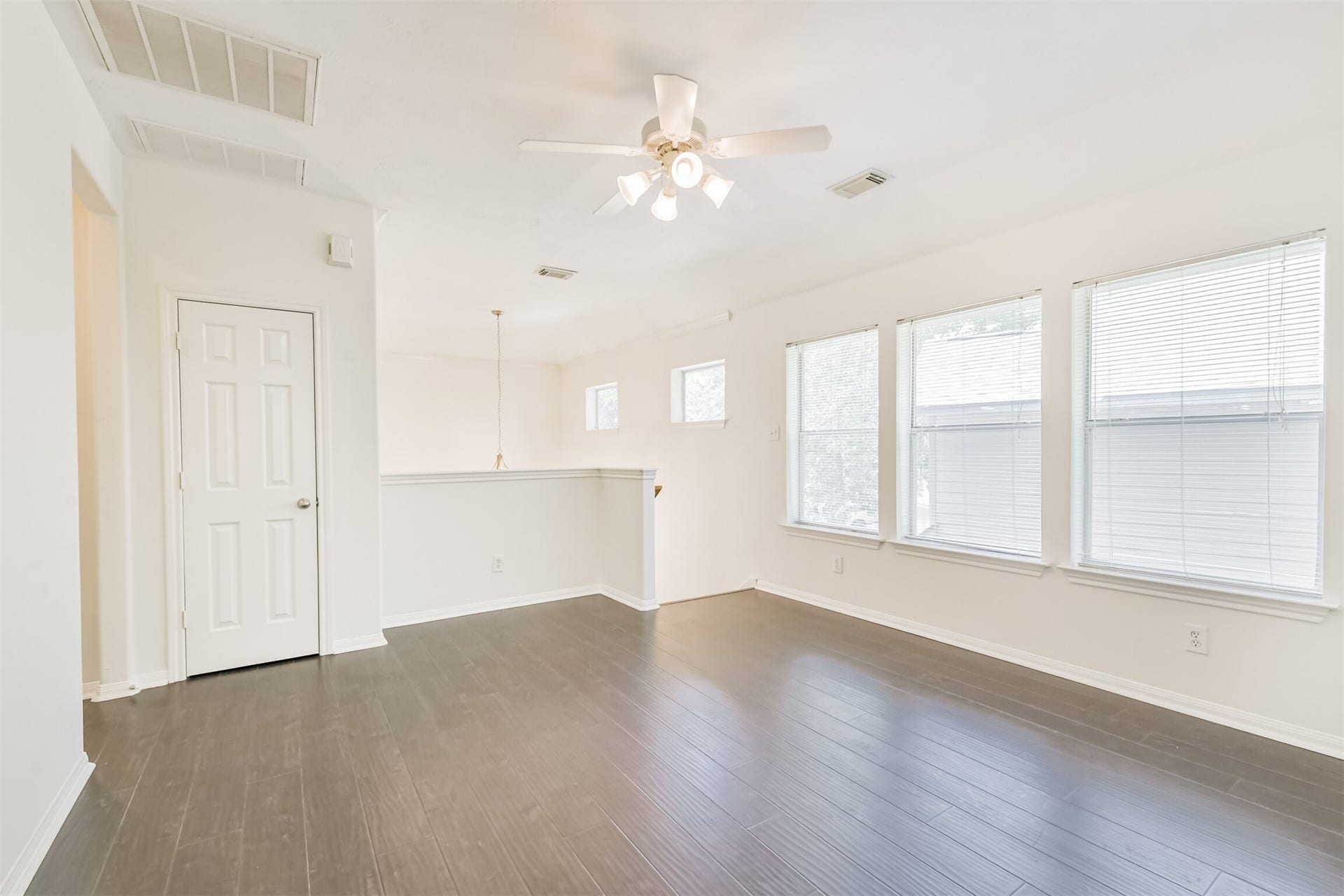 122 Cornflower Drive, The Woodlands, TX 77384 122 Cornflower Drive, The Woodlands, TX 77384