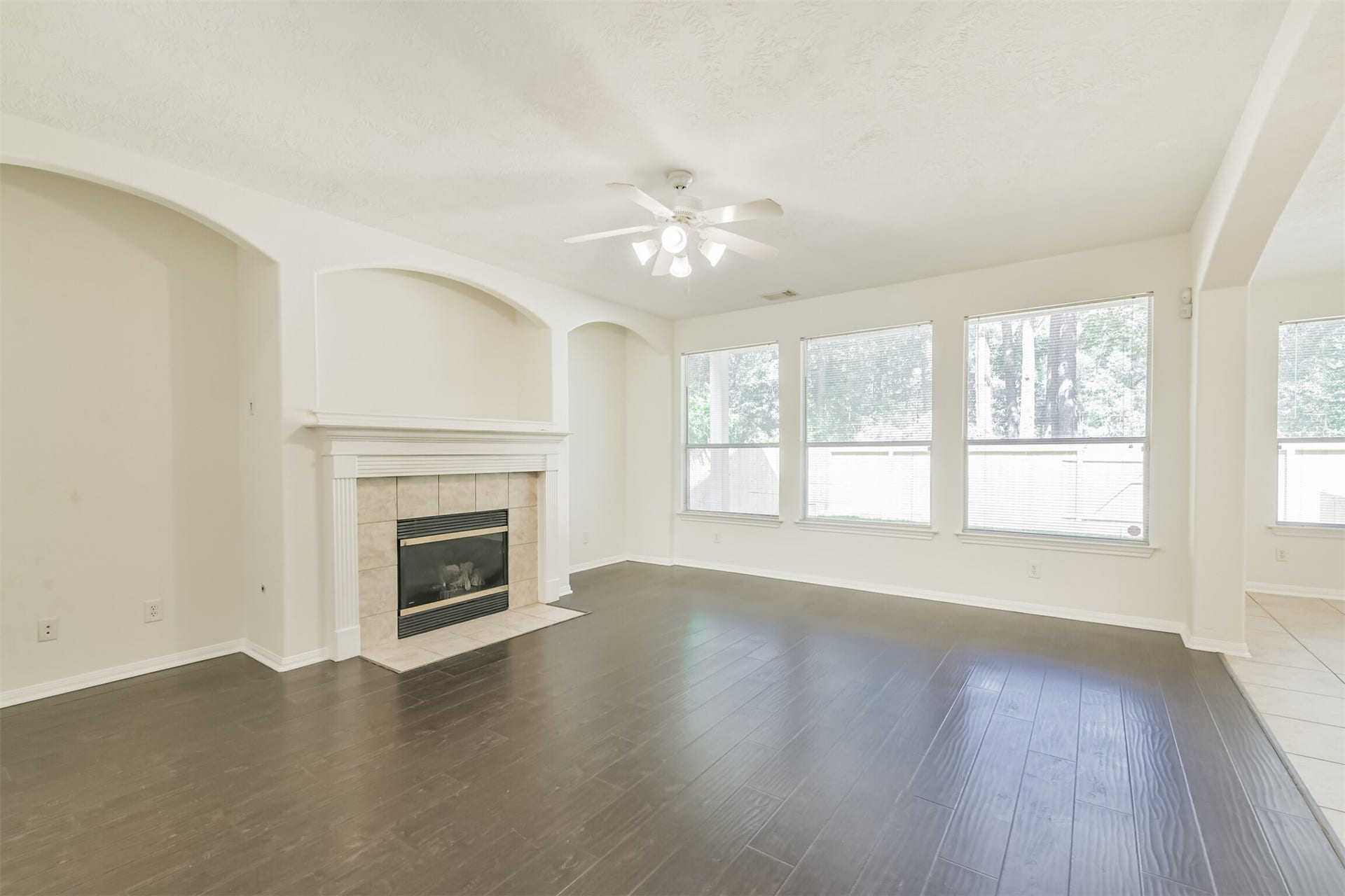 122 Cornflower Drive, The Woodlands, TX 77384 122 Cornflower Drive, The Woodlands, TX 77384