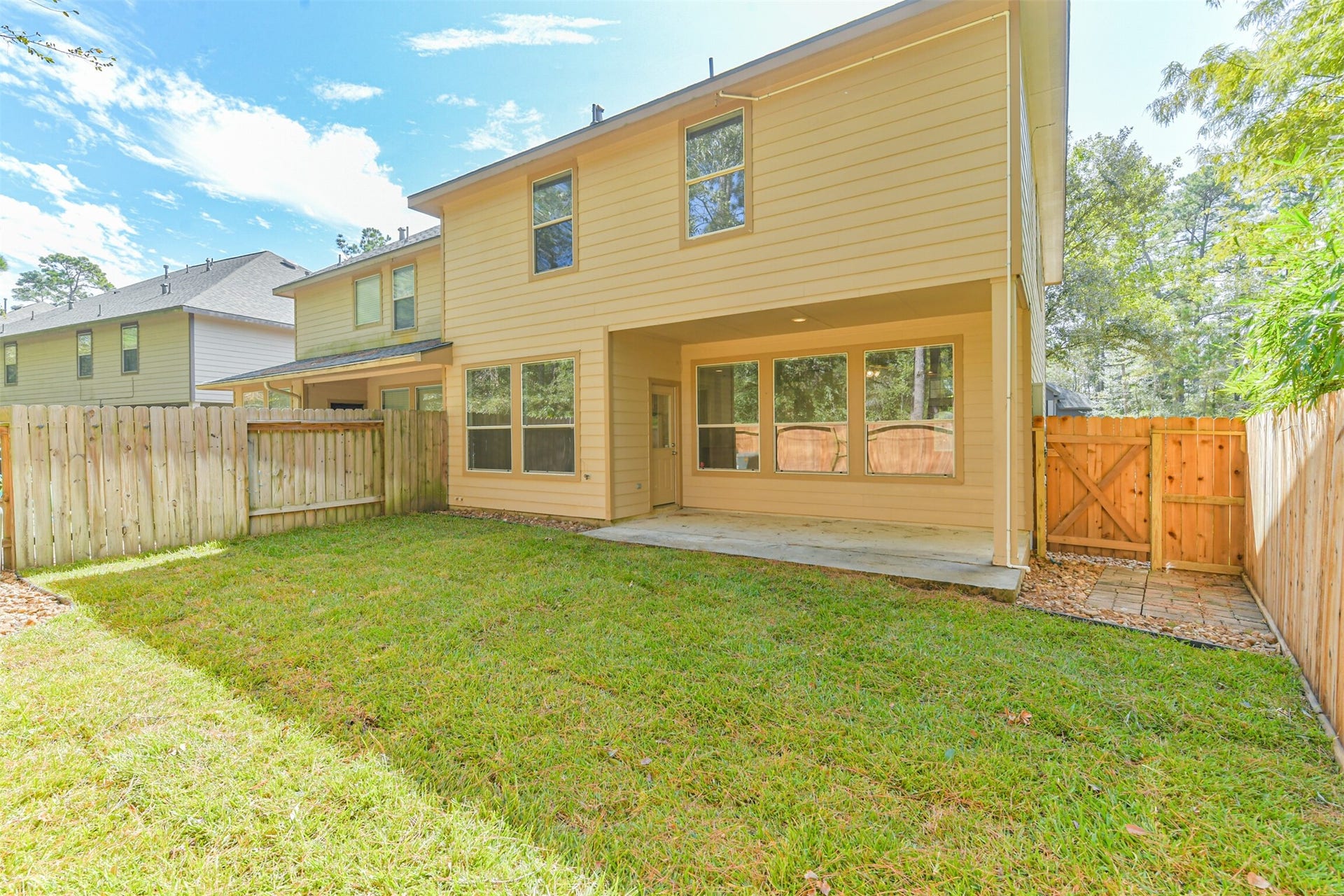 122 Cornflower Drive, The Woodlands, TX 77384 122 Cornflower Drive, The Woodlands, TX 77384