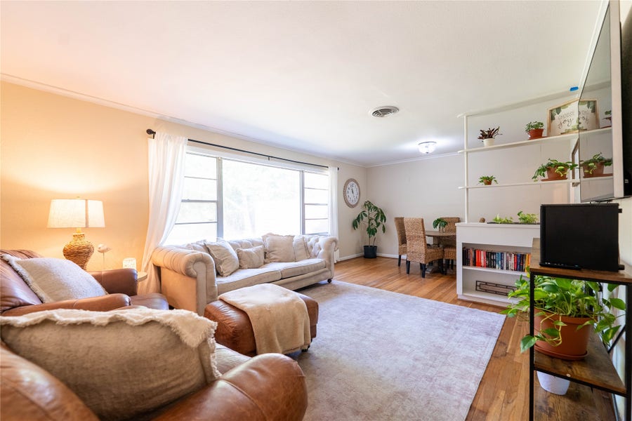 Property photo for 1733 Creek Drive, Houston, TX