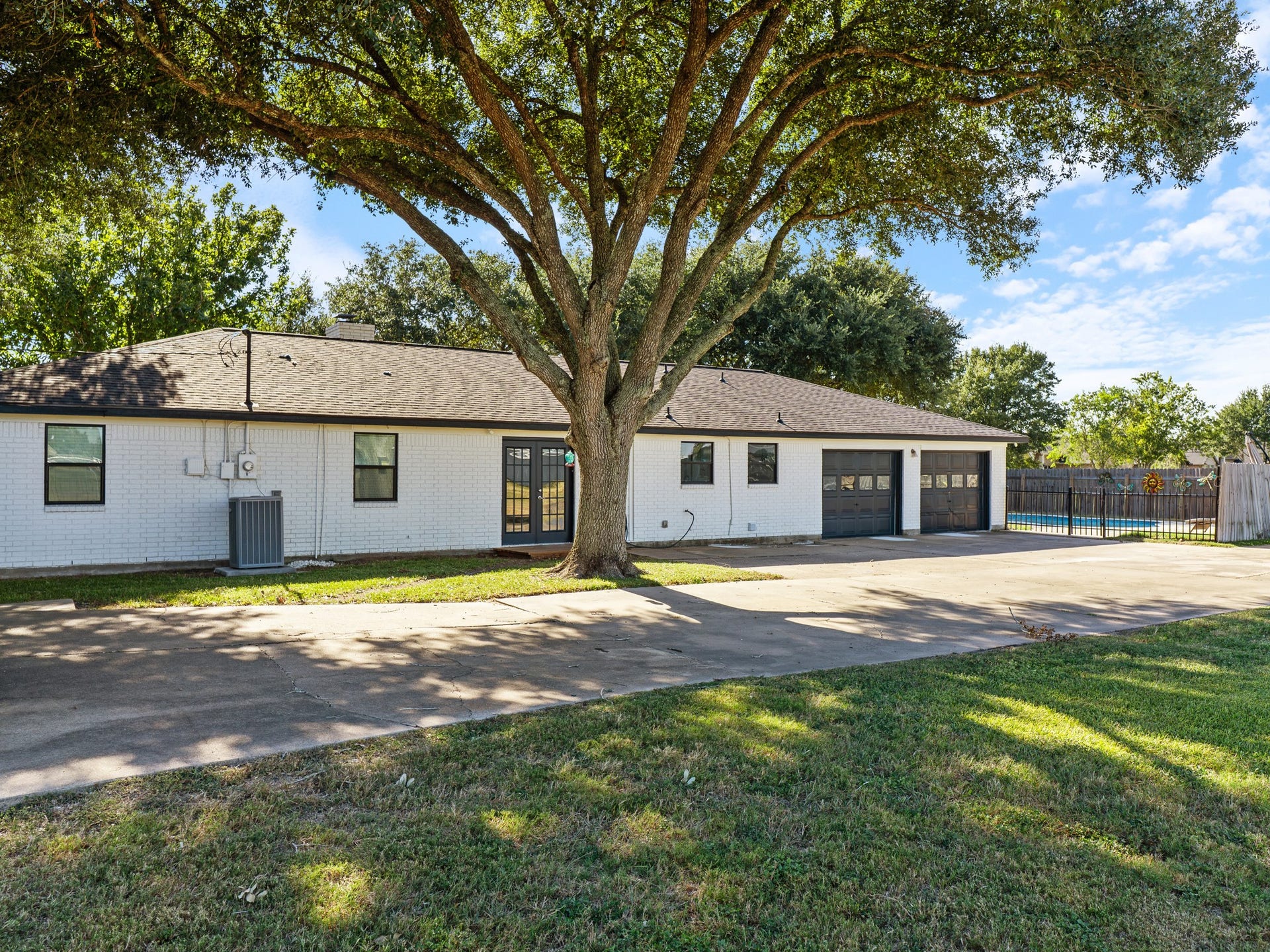9203 Kostelnik Street, Needville, TX 77461 9203 Kostelnik Street, Needville, TX 77461