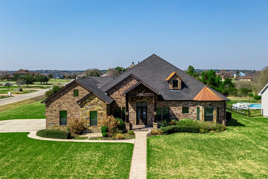 Property photo for 75 Grandview Boulevard, Montgomery, TX