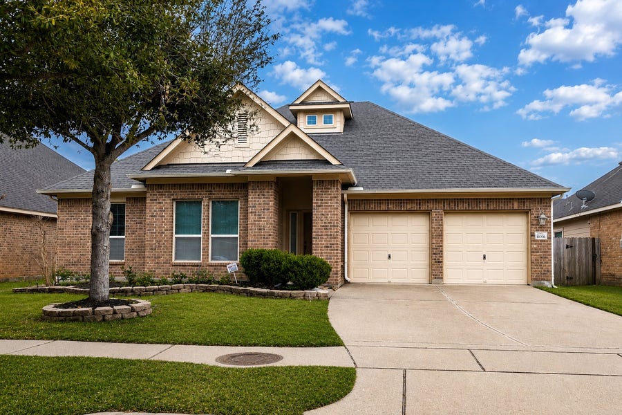 Property photo for 16006 Lost Anchor Way Lane, Houston, TX