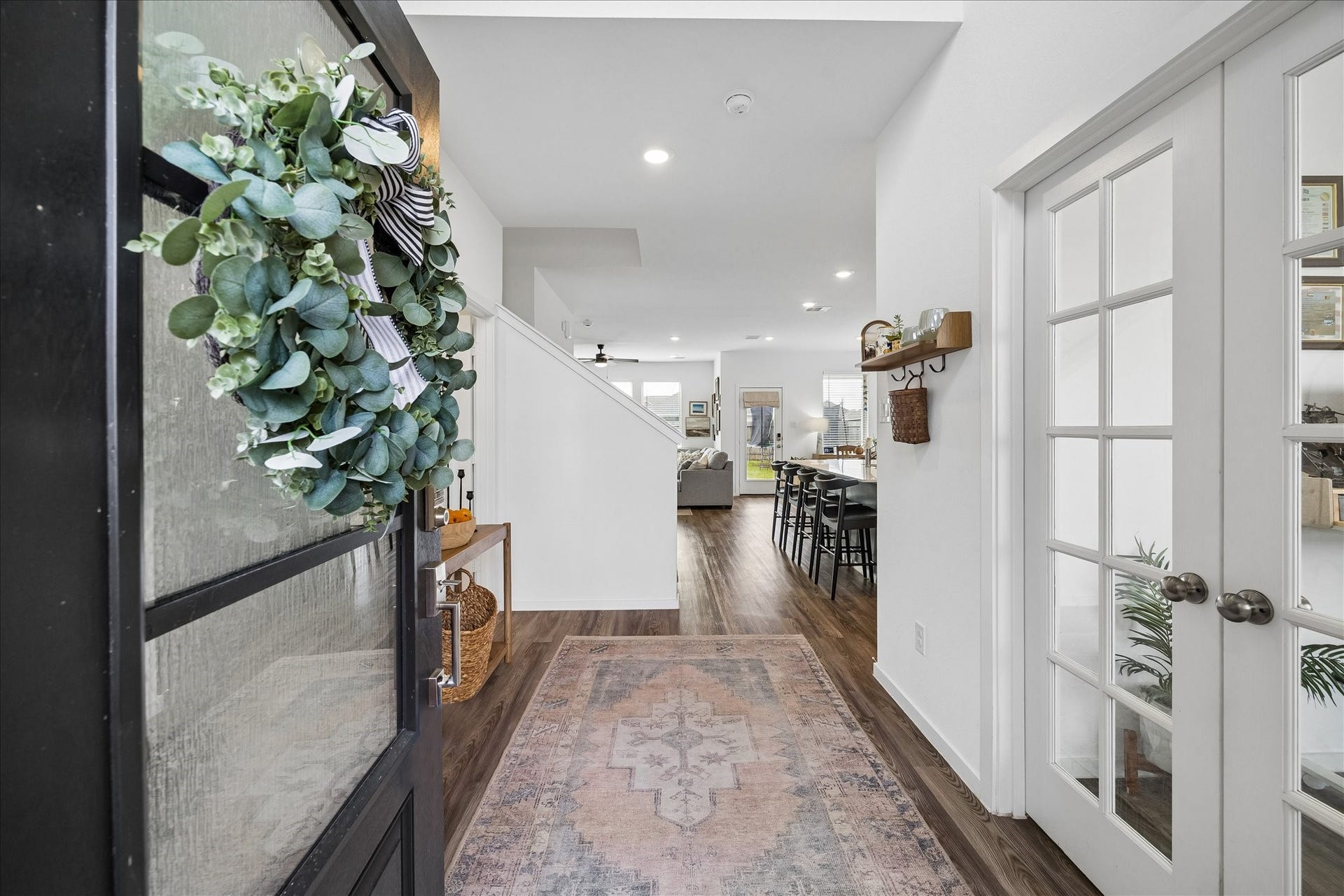 4322 Banfield Hills Lane, Baytown, TX 77521 Door opens to an amazing foyer and a home office.