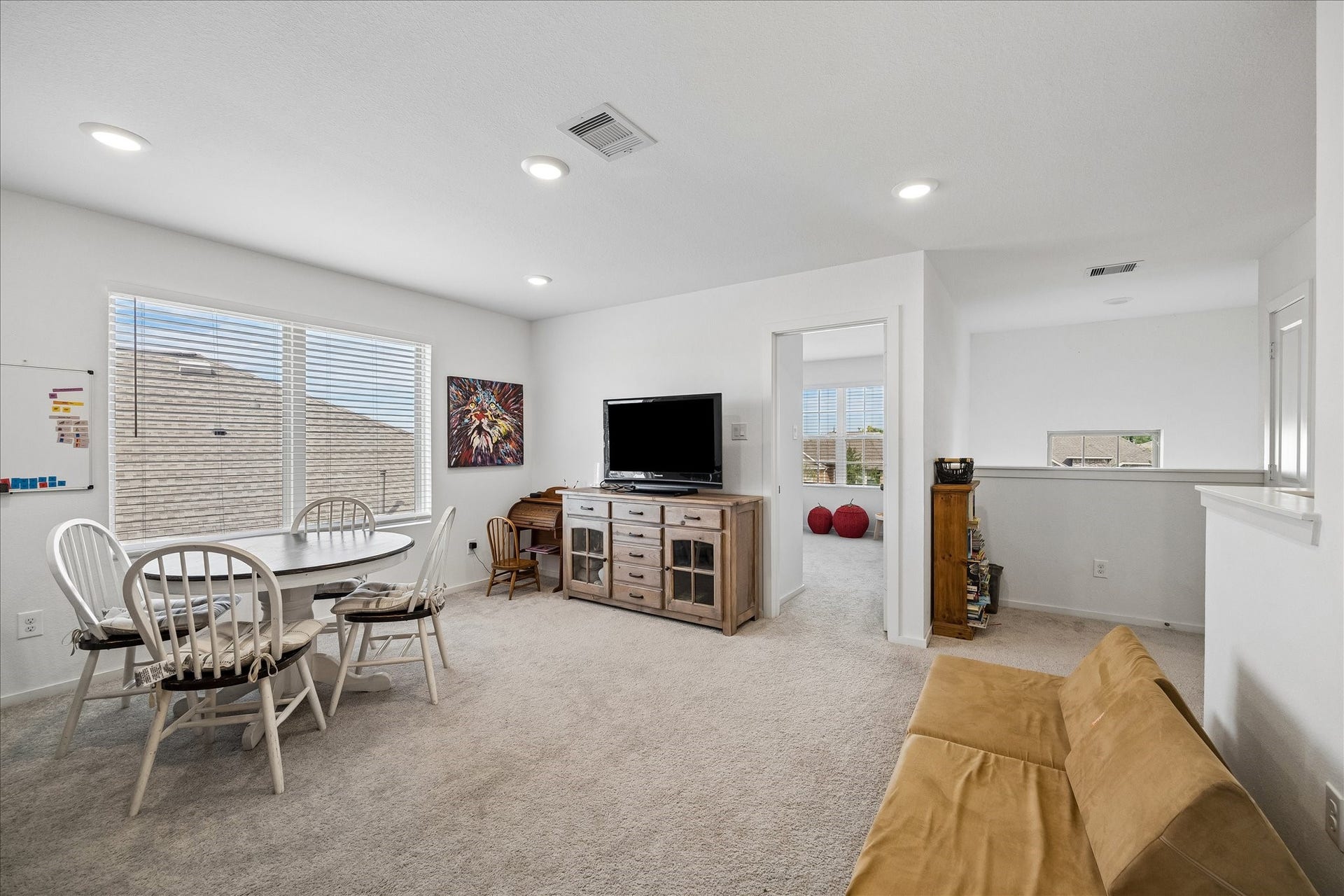 4322 Banfield Hills Lane, Baytown, TX 77521 Large flex room for media theater, or spacious game room, providing versatile living space to suit your lifestyle needs.
