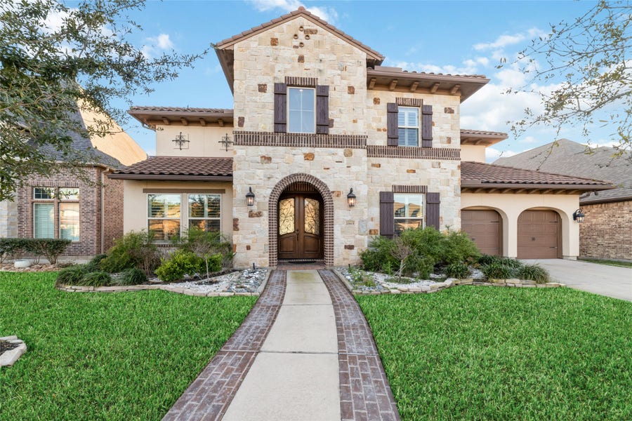 Property photo for 20615 Behrens Pass Lane, Cypress, TX