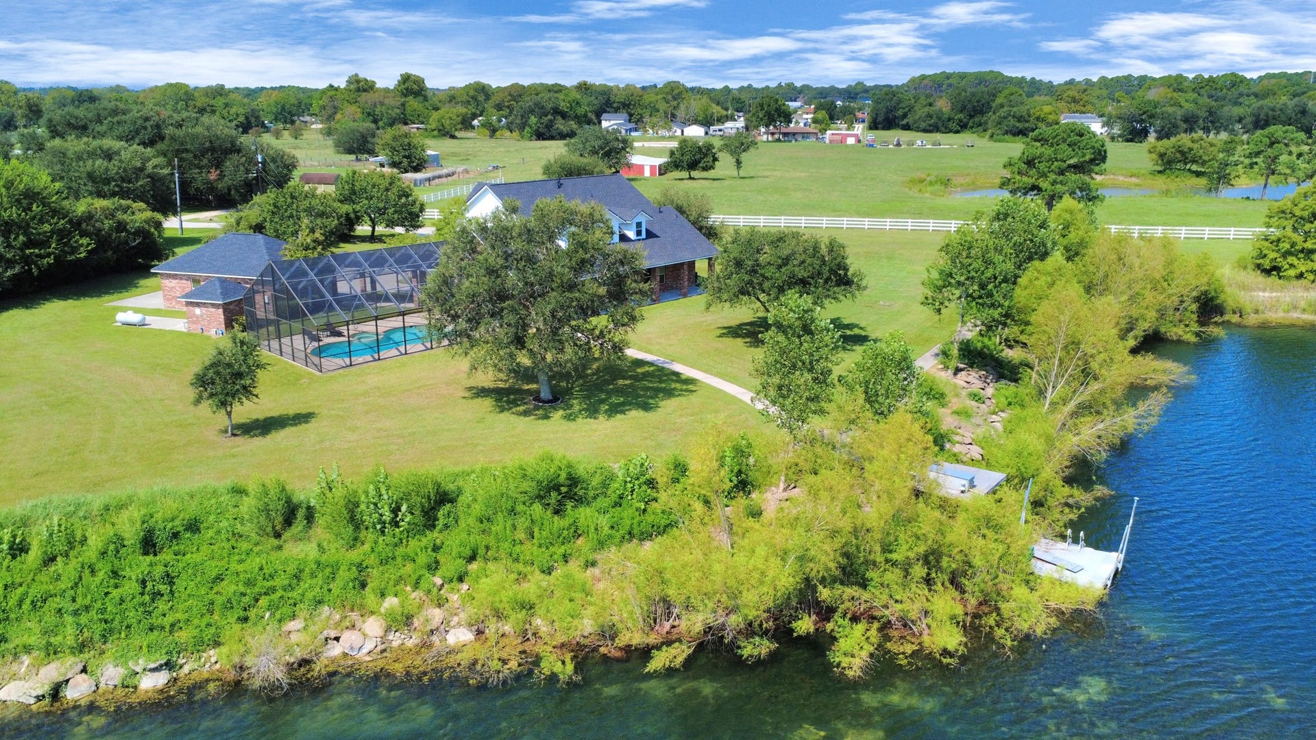 3237 Avenue G 1/2, Santa Fe, TX 77510 3237 Avenue G 1/2, Santa Fe, TX 77510
