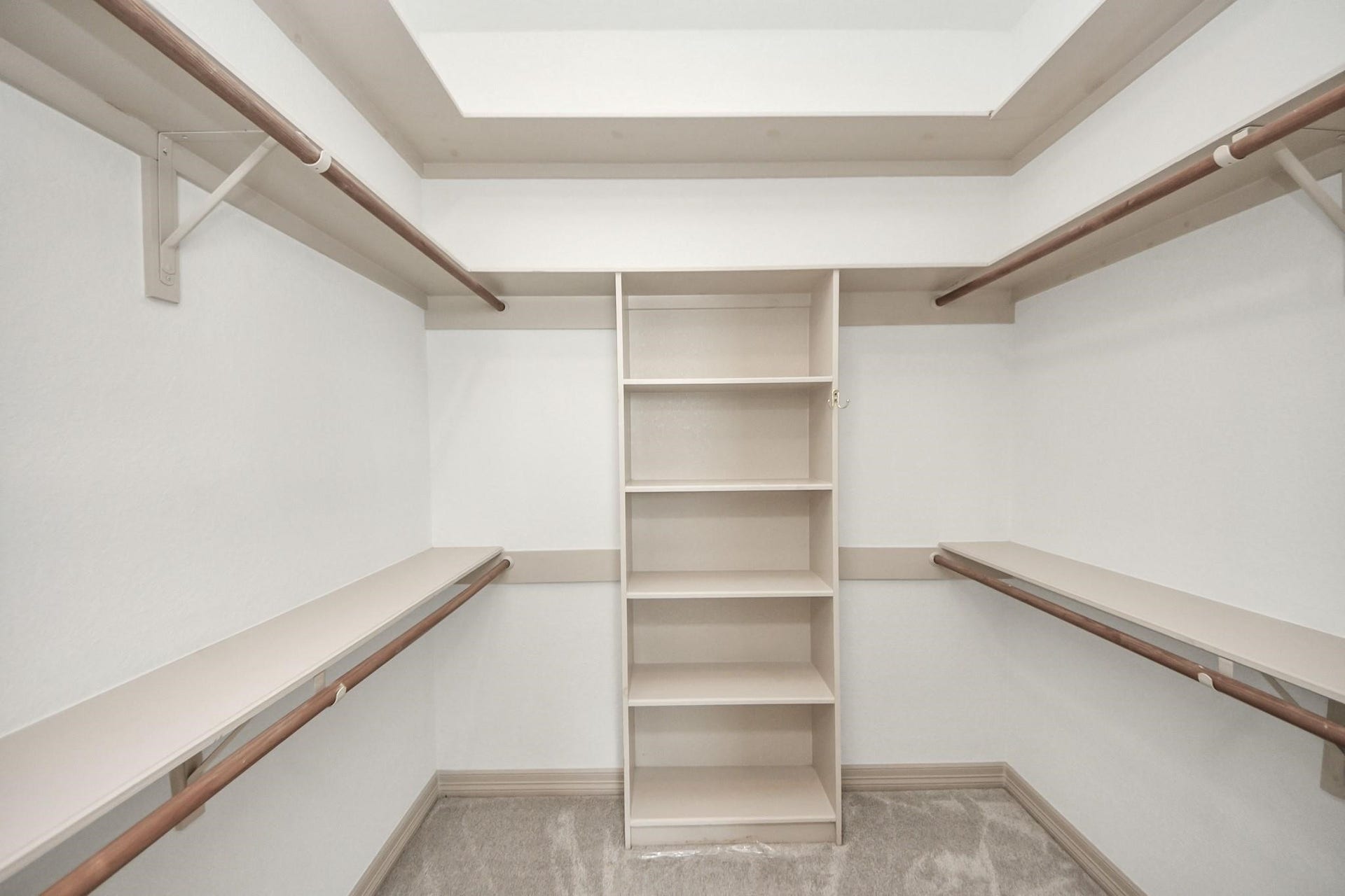 3237 Avenue G 1/2, Santa Fe, TX 77510 Primary Closet