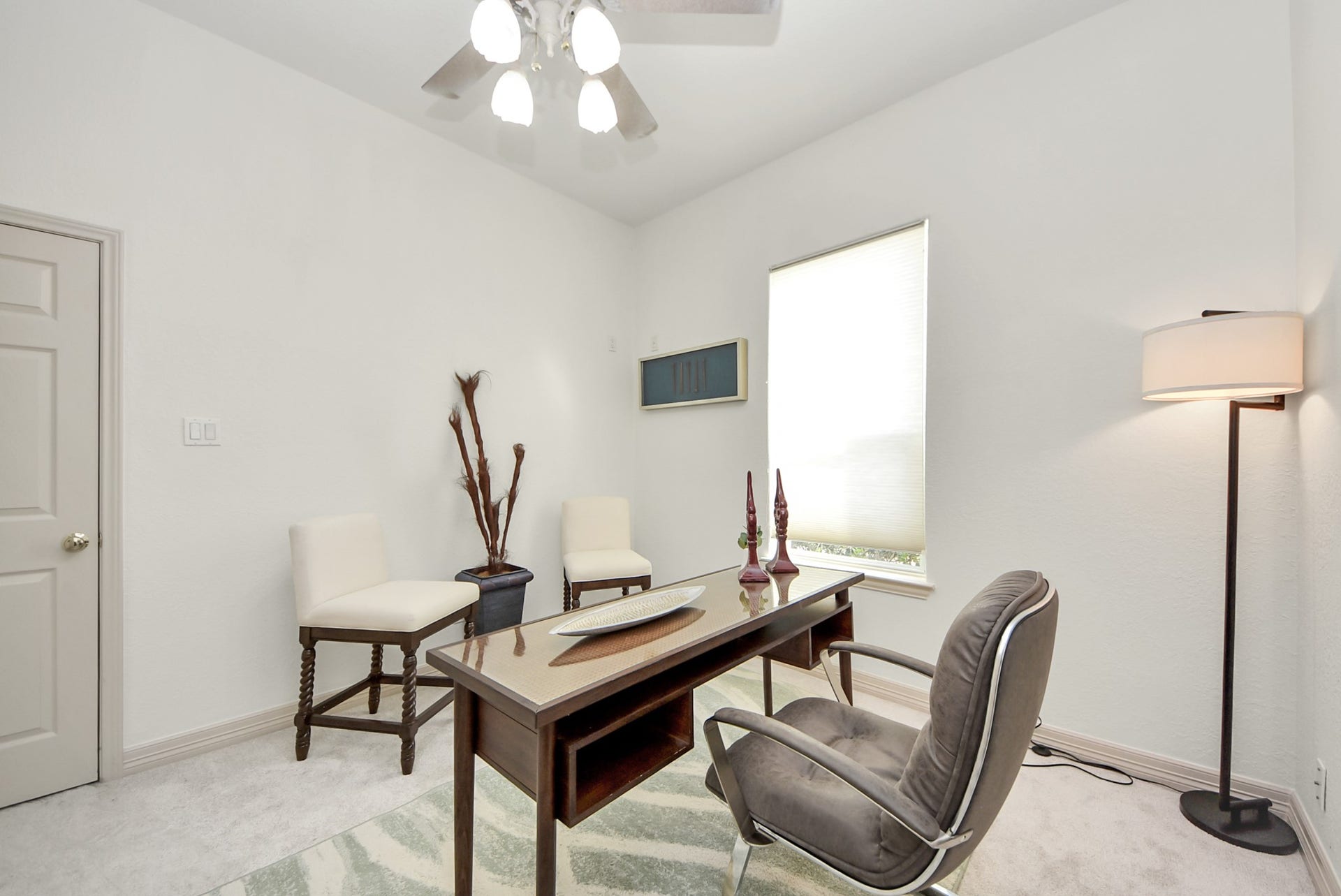 3237 Avenue G 1/2, Santa Fe, TX 77510 Office on the first floor right off the primary bedroom.