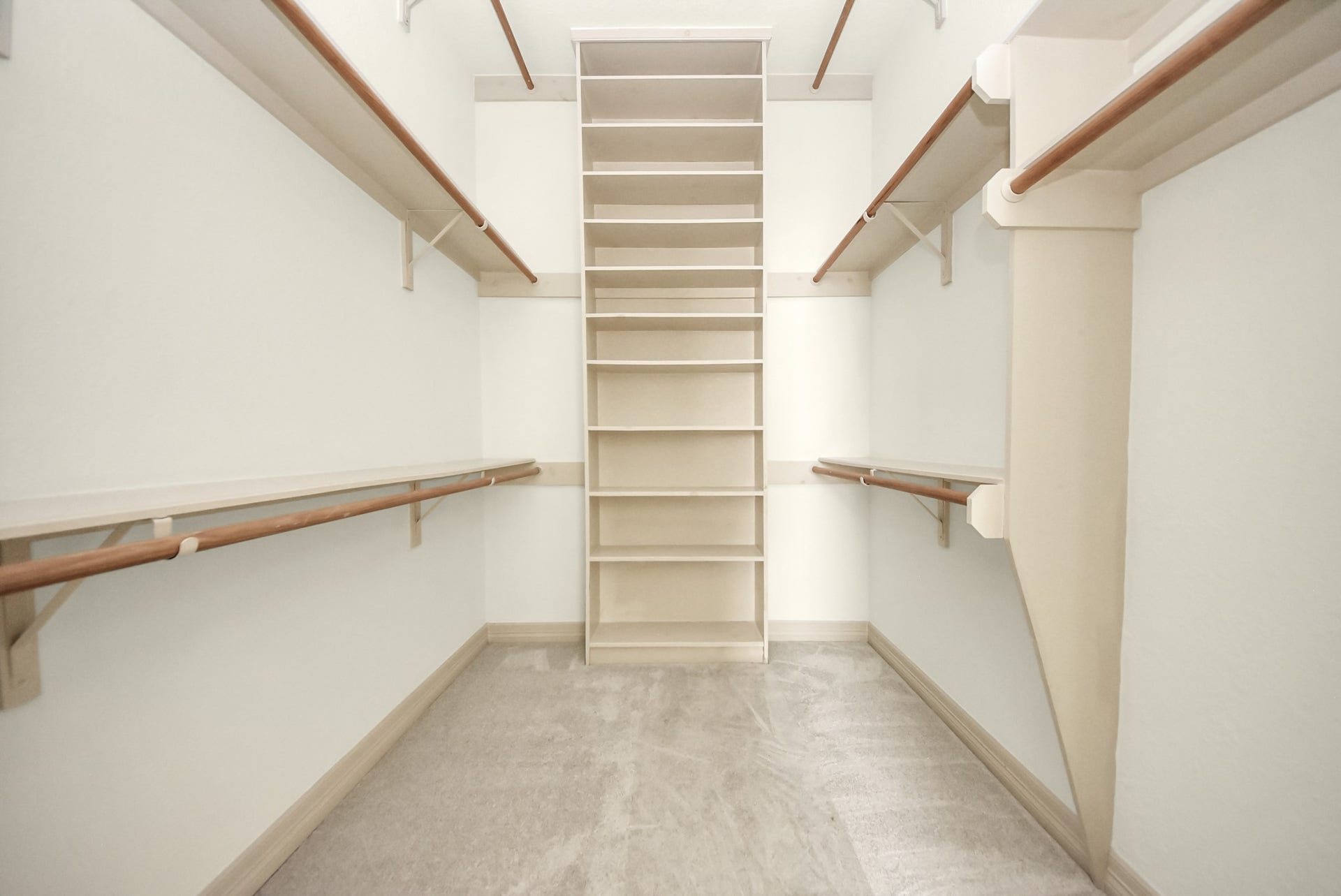 3237 Avenue G 1/2, Santa Fe, TX 77510 Primary Closet