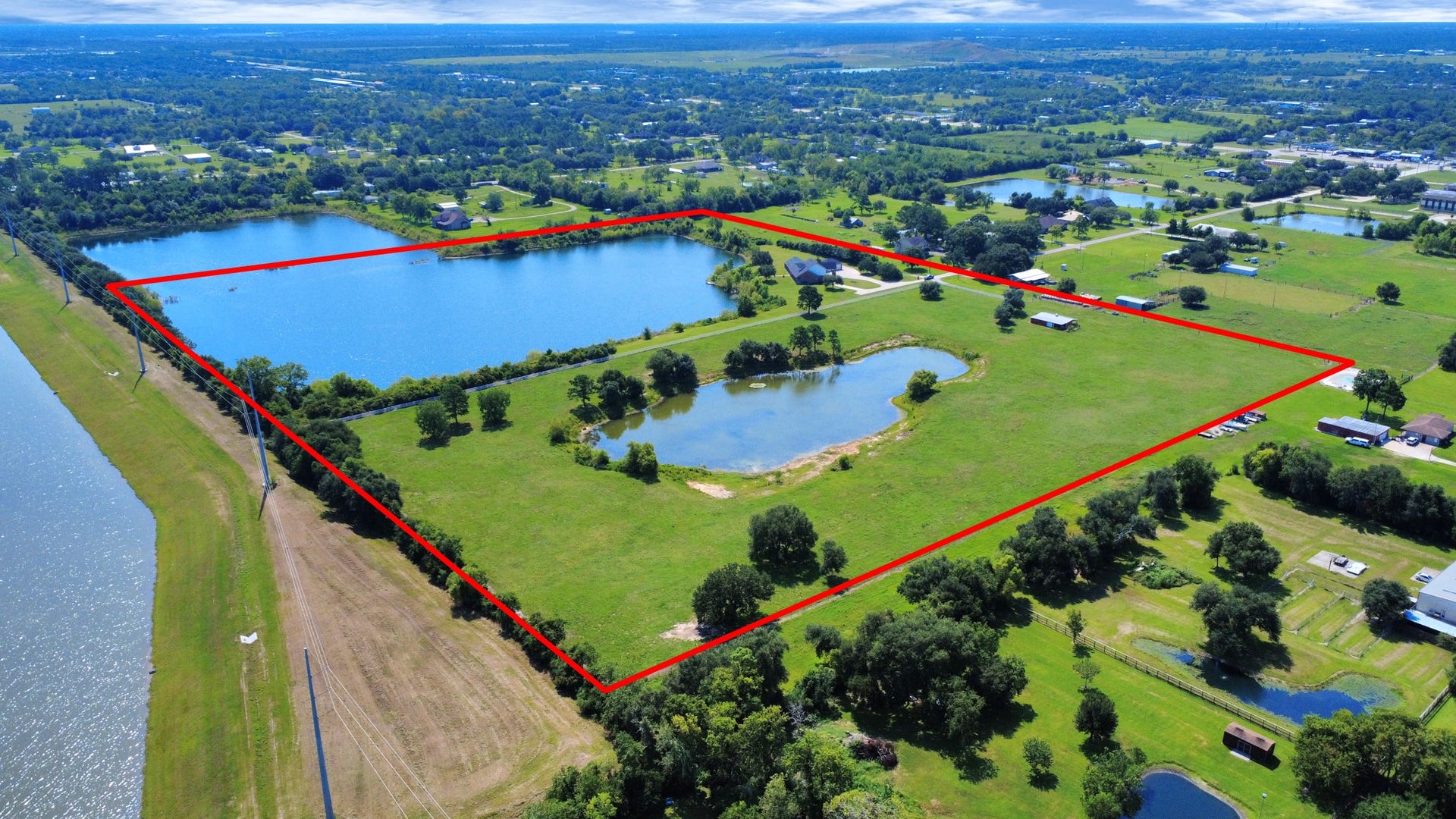 3237 Avenue G 1/2, Santa Fe, TX 77510 Both available properties. Property line in red is not the exact property boundary line, It is showing what the seller iis currently using including the R.O.W. Buyer to verify property boundary lines.
