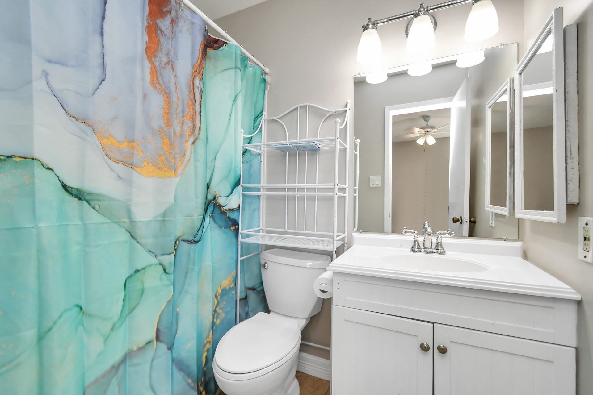 6111 Beverly Hill Street, #62, Houston, TX 77057 6111 Beverly Hill Street, #62, Houston, TX 77057