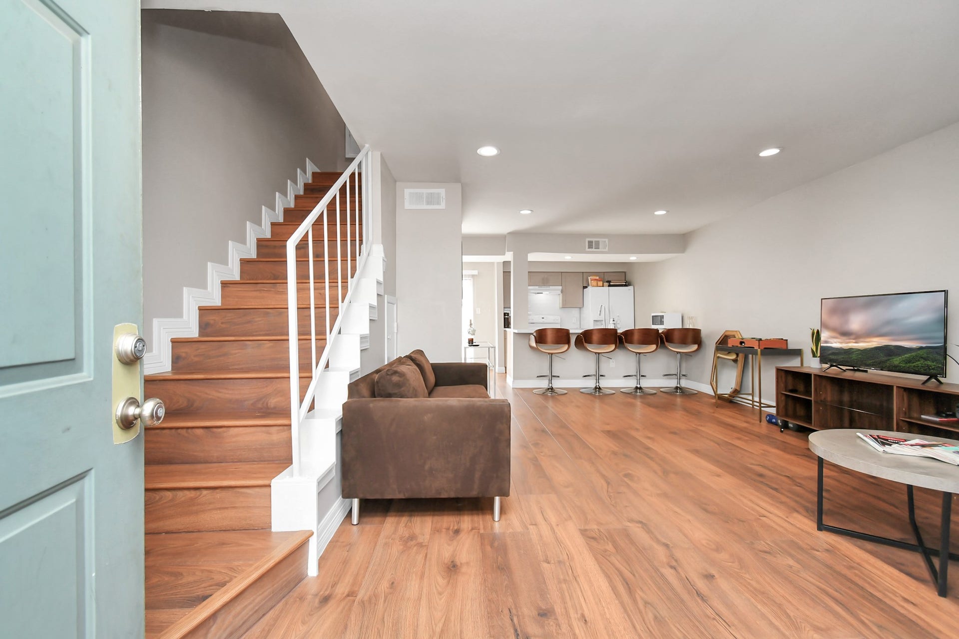6111 Beverly Hill Street, #62, Houston, TX 77057 6111 Beverly Hill Street, #62, Houston, TX 77057