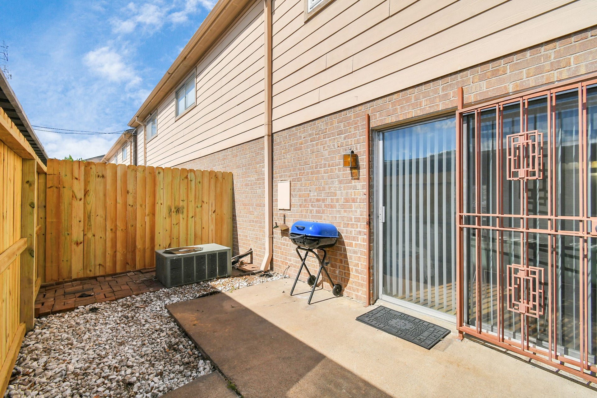 6111 Beverly Hill Street, #62, Houston, TX 77057 6111 Beverly Hill Street, #62, Houston, TX 77057