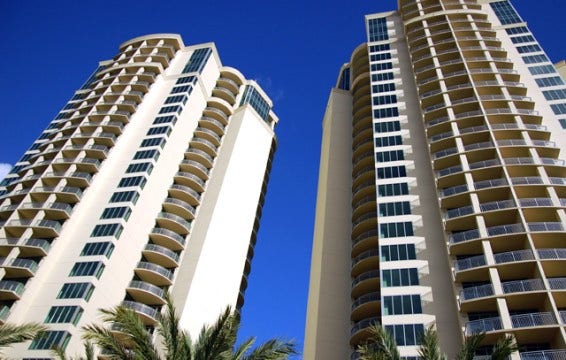 801 E Beach Drive, #TW1600, Galveston, TX 77550 Enjoy luxury living at Palisade Palms