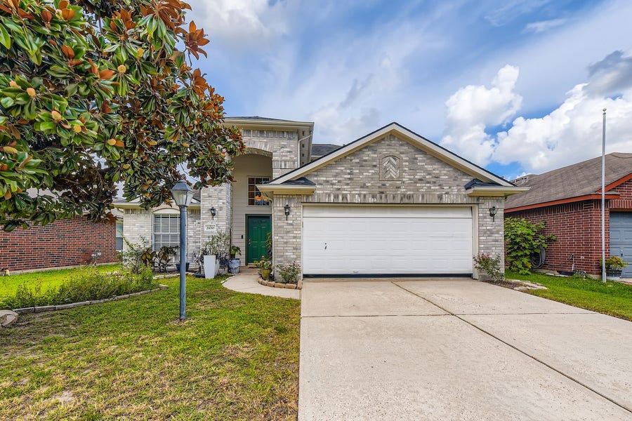 Property photo for 21010 Vista Trace Drive, Houston, TX