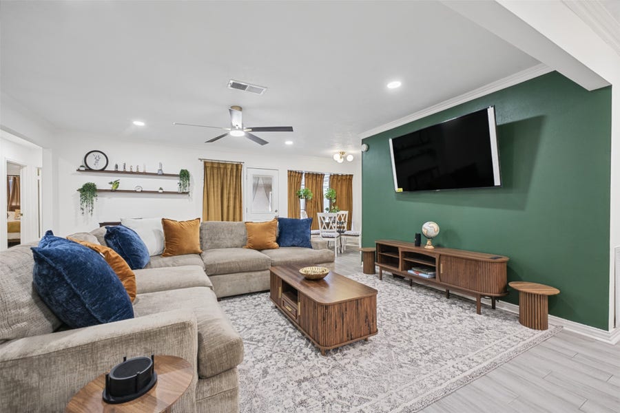 Property photo for 2202 Briarcreek Boulevard, Houston, TX